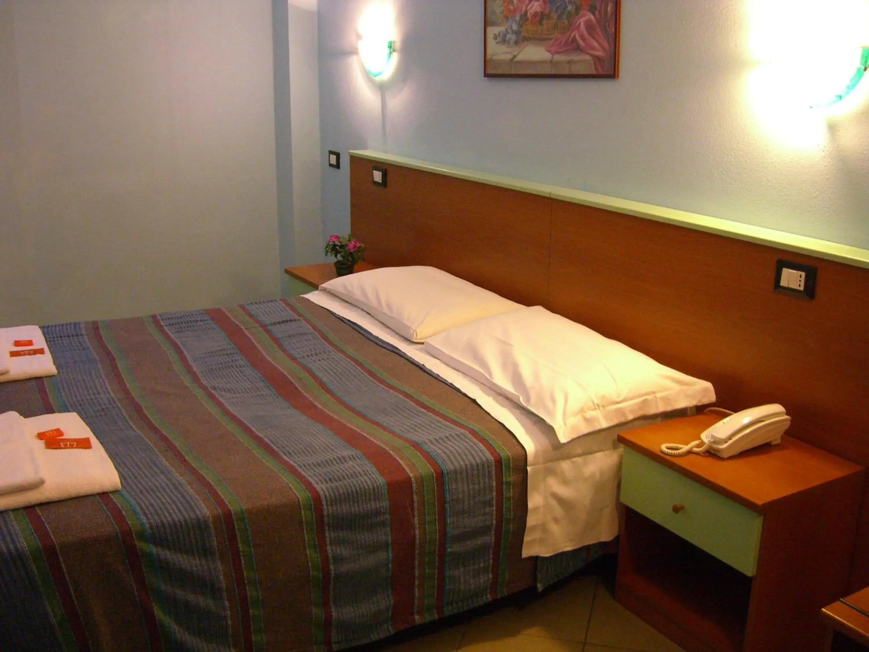 Bed in Hotel Mercurio