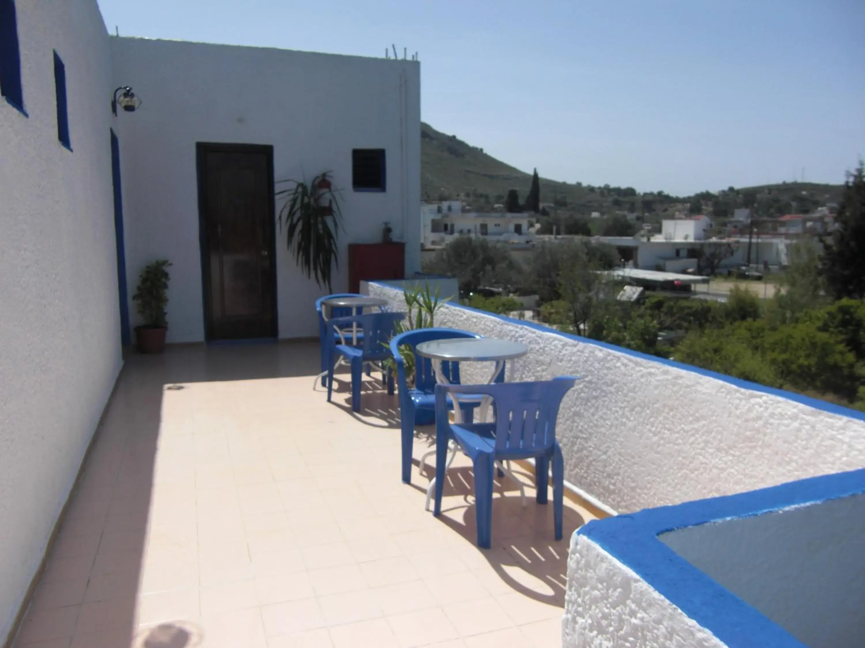 Lounge or bar, Balcony/Terrace in Anthula Sun