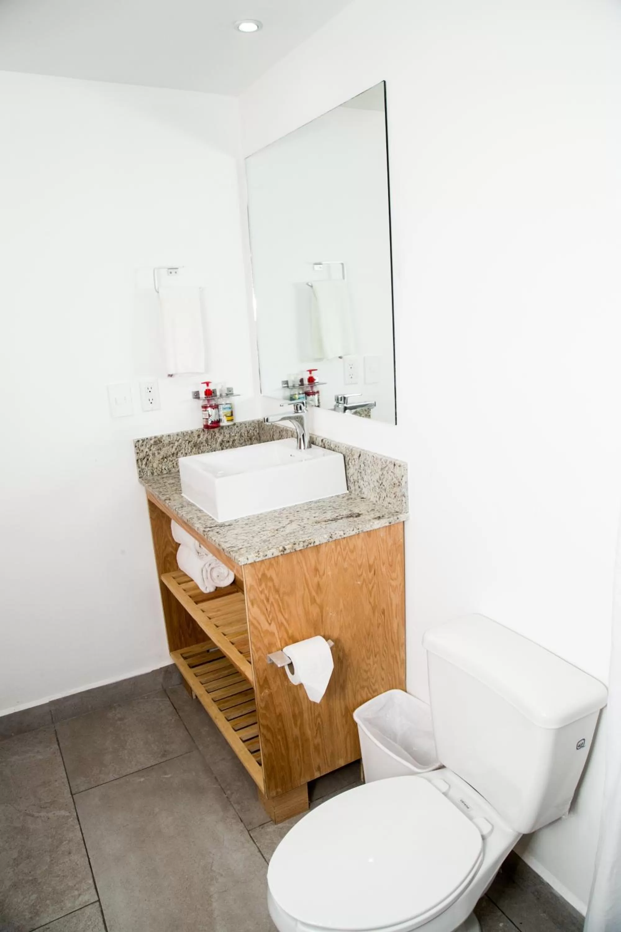 Toilet in Booking 500