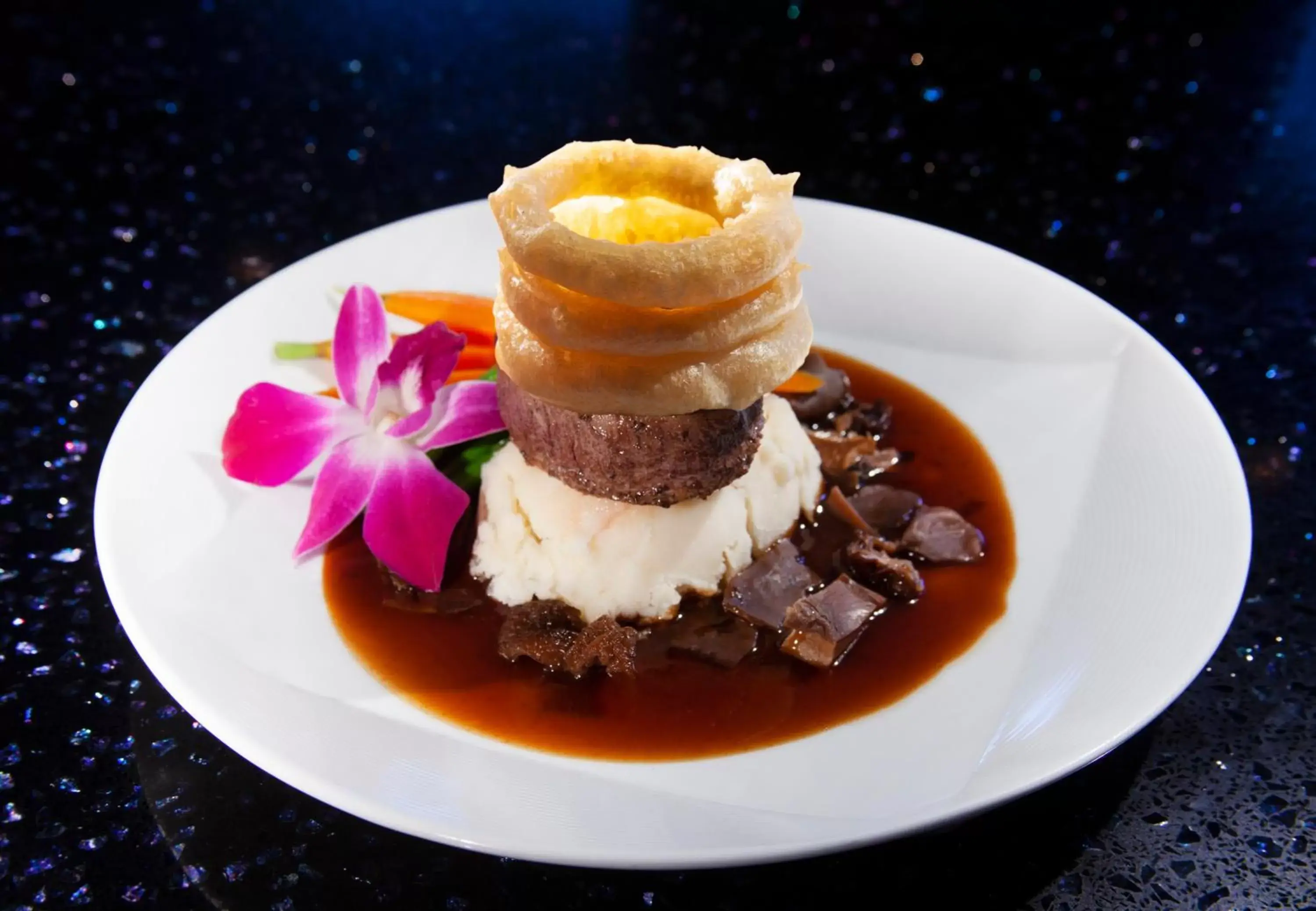 Food and drinks in Pier House Resort & Spa Food and drinks in Pier House Resort & Spa