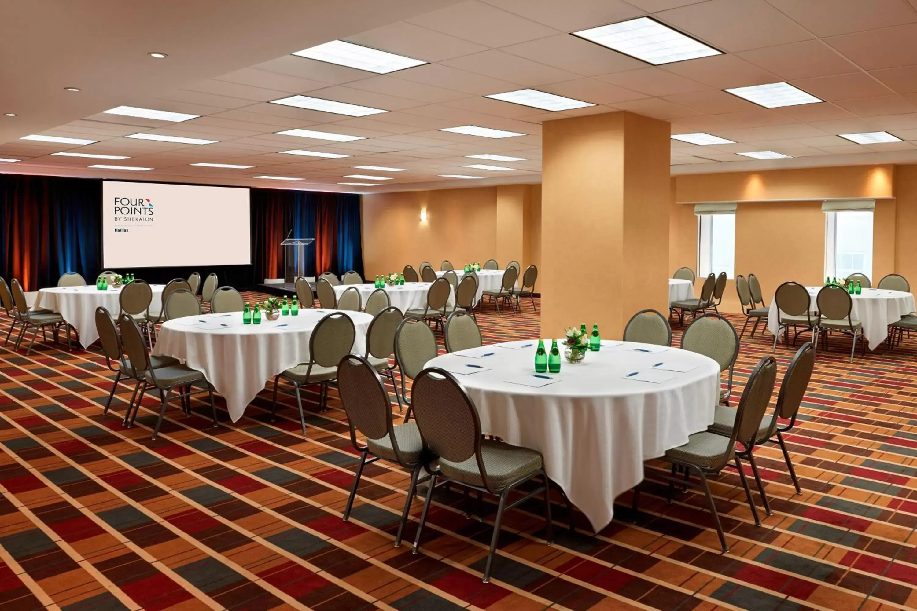Meeting/conference room in Four Points by Sheraton Halifax