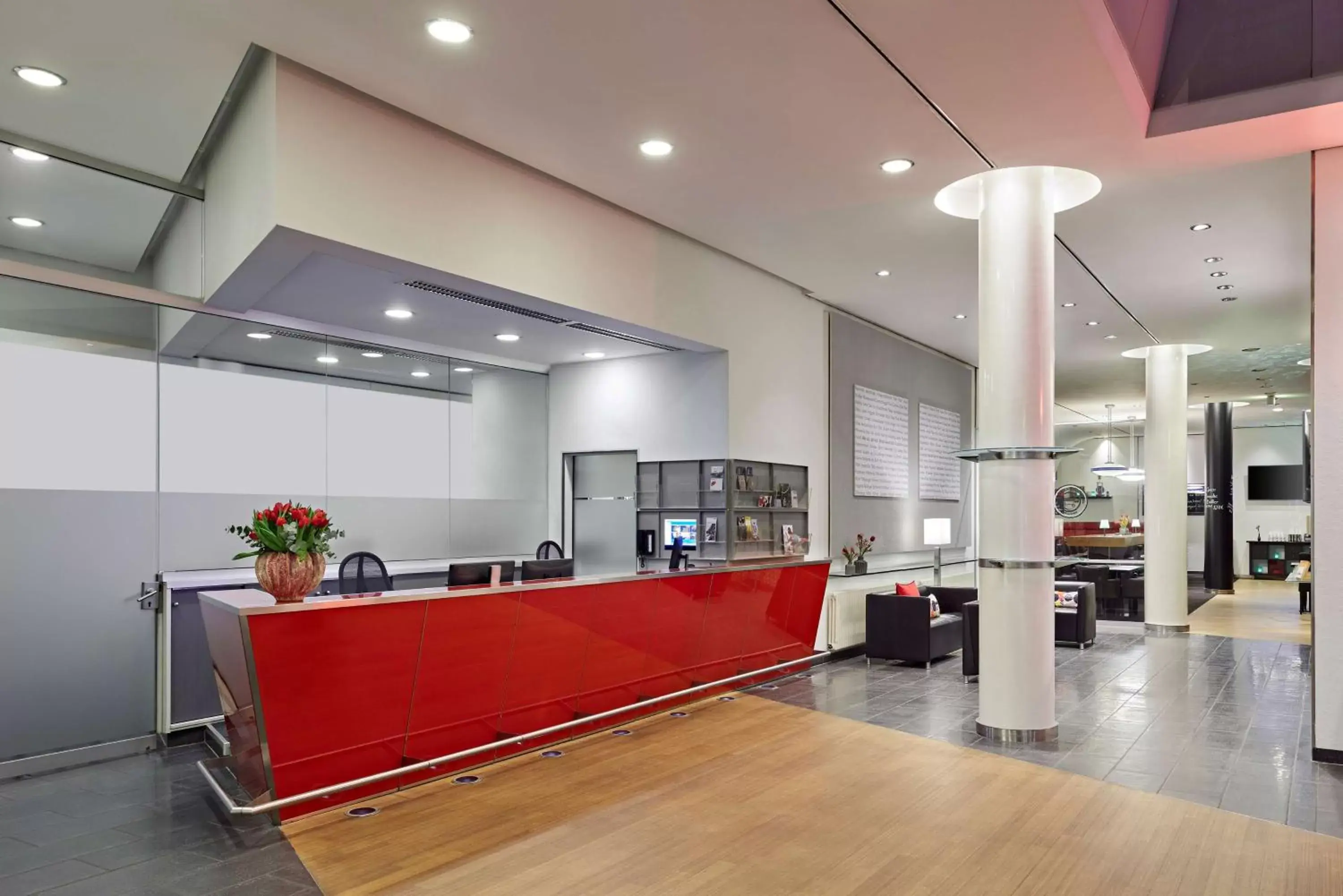 Lobby or reception in Lindner Hotel Cologne Am Dom, part of JdV by Hyatt Lobby or reception in Lindner Hotel Cologne Am Dom, part of JdV by Hyatt