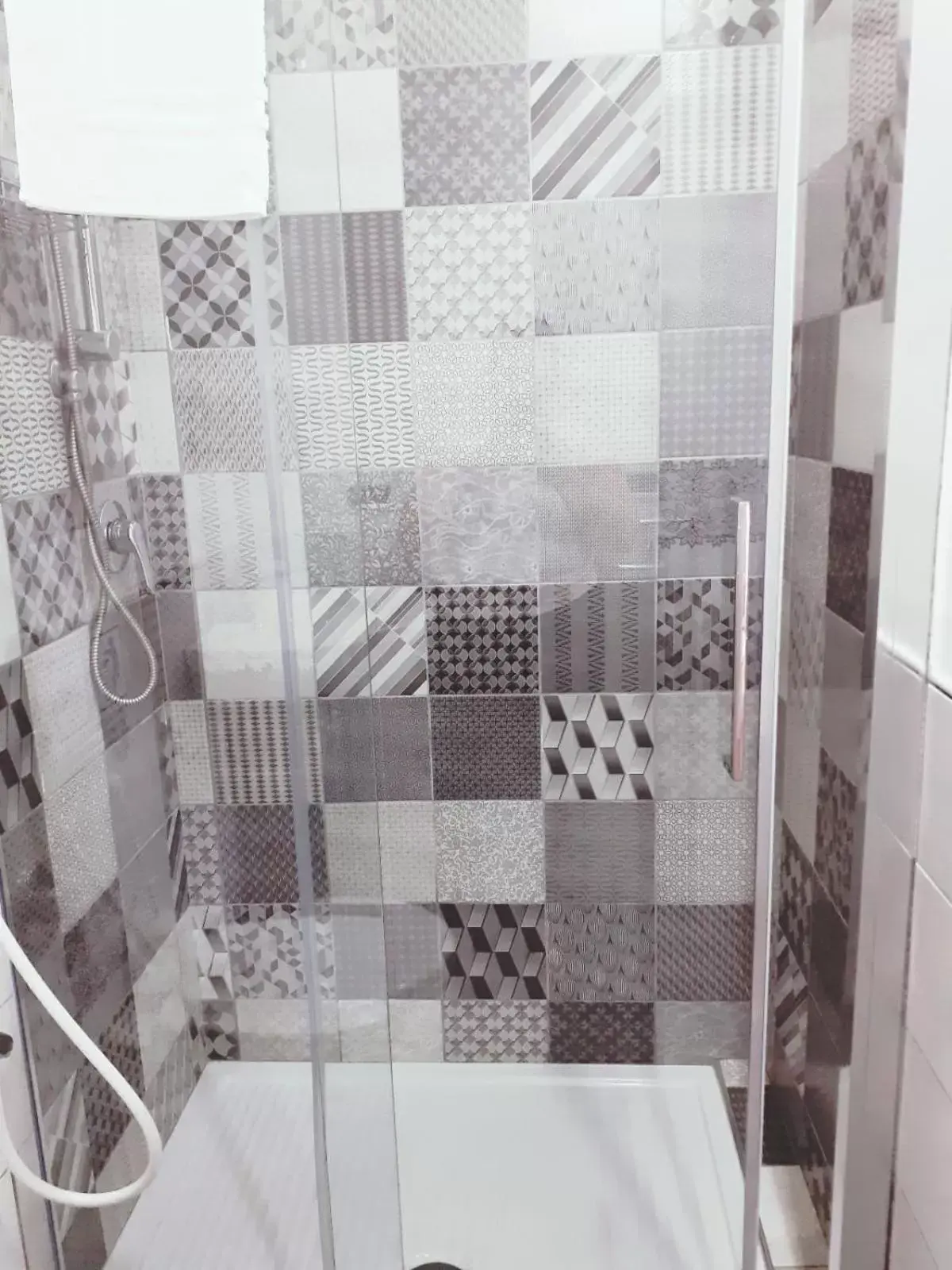Shower, Bathroom in B&B Al Pentagramma