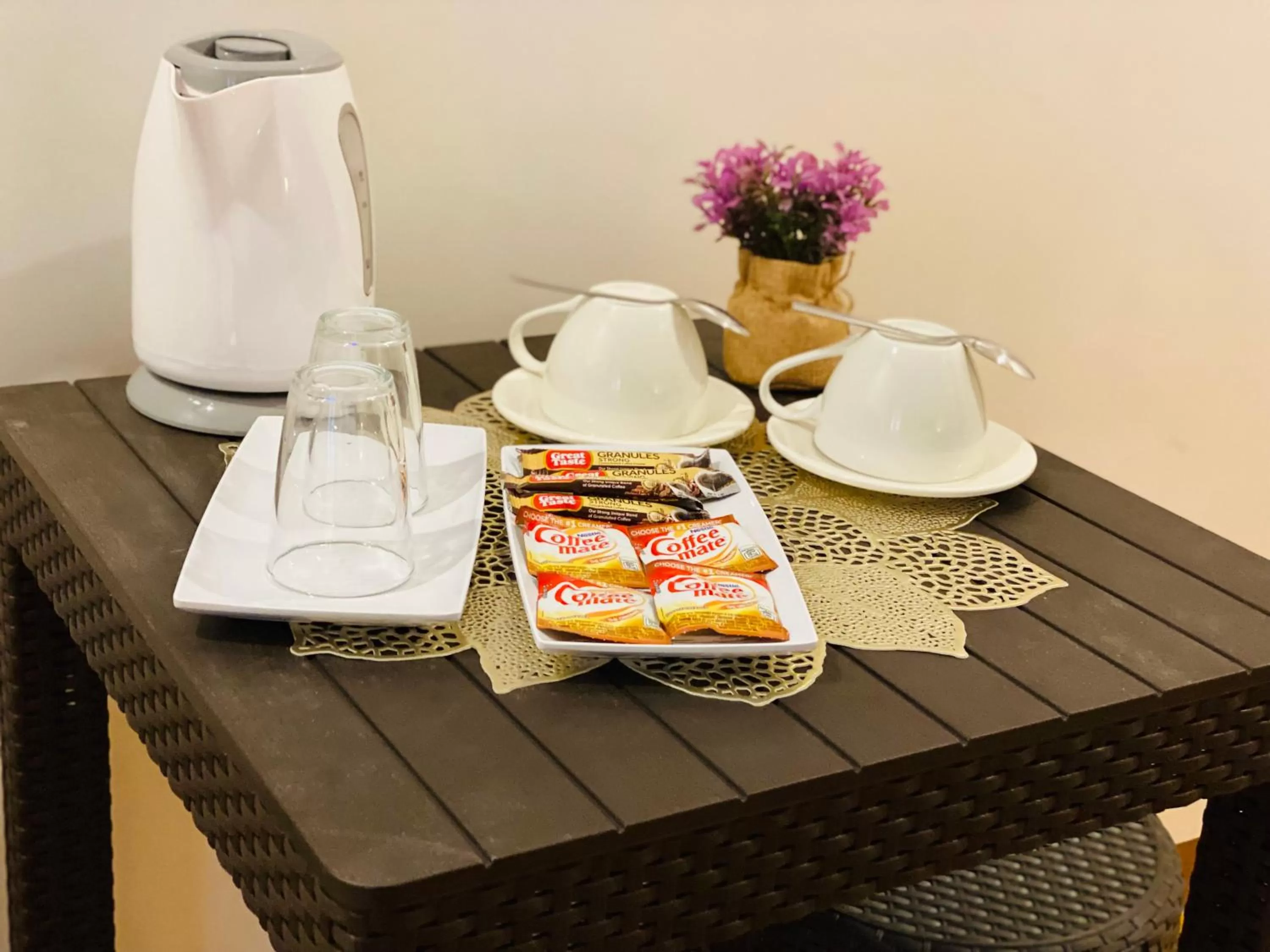 Coffee/tea facilities in Sophias Beach Guest House