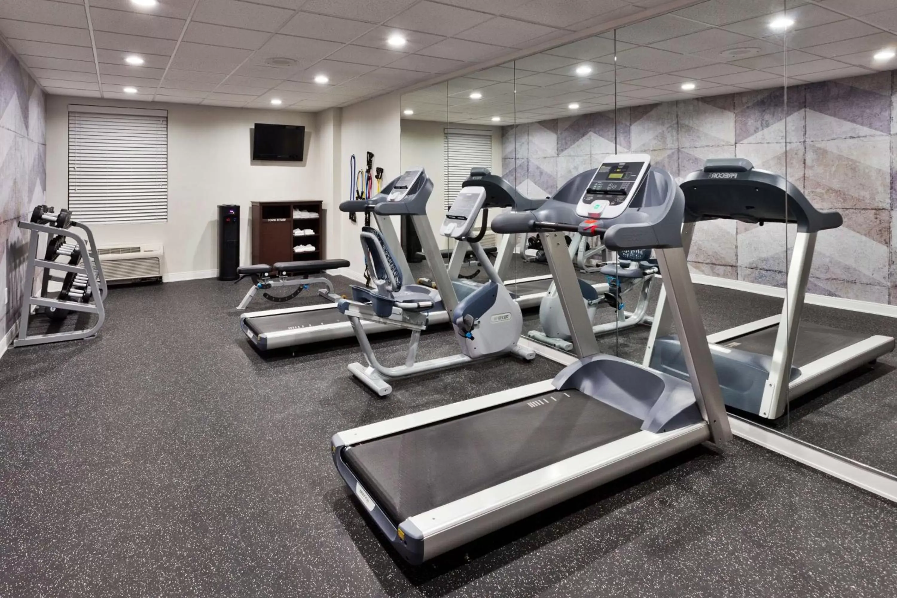 Fitness centre/facilities in Best Western Plus Columbus North Fort Moore