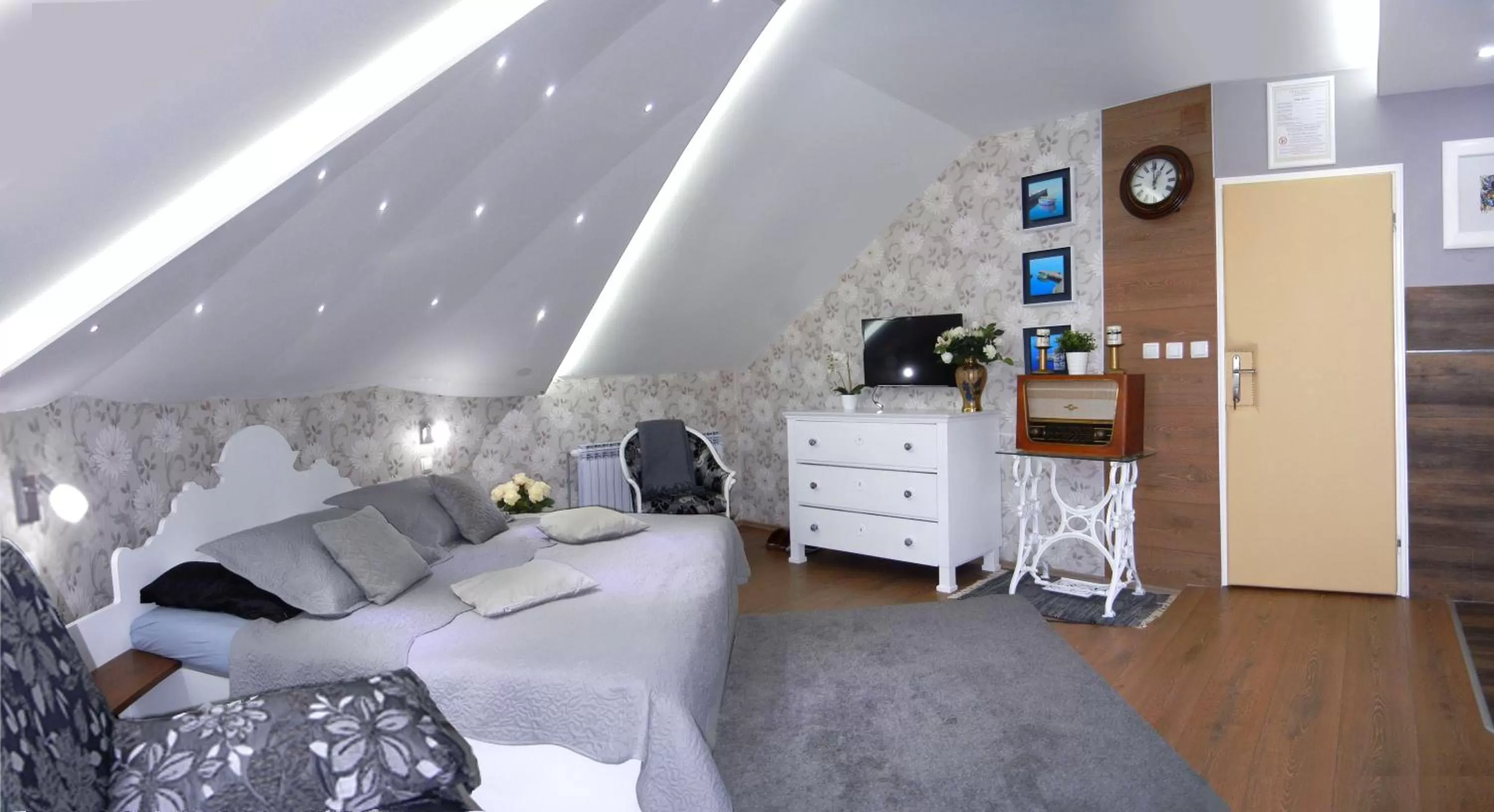 Bed in Villa Lucia - Apartments&Rooms