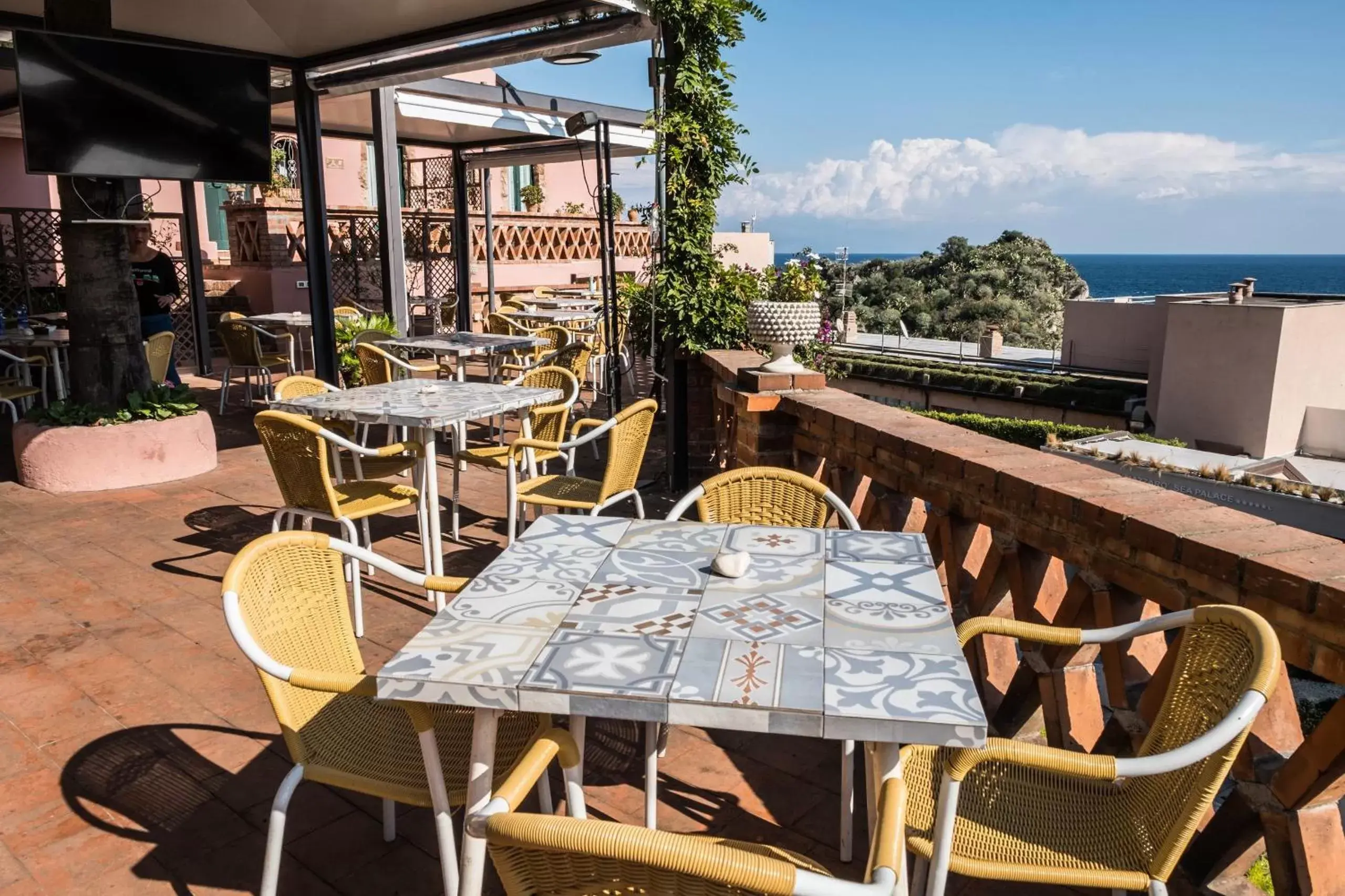 Restaurant/places to eat in Hotel Villino Gallodoro