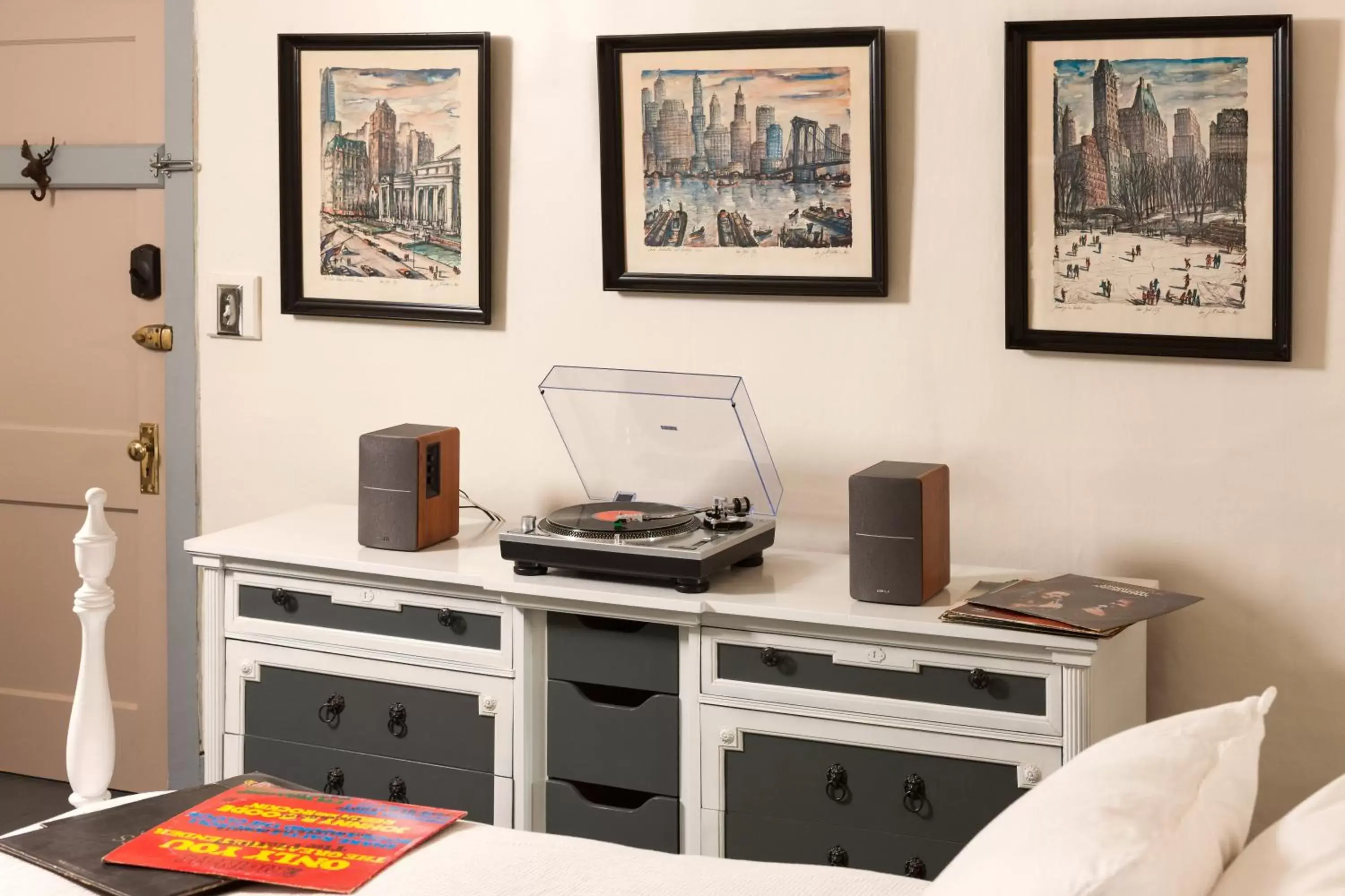 The Deers Head Inn Tavern The Deers Head Inn Tavern