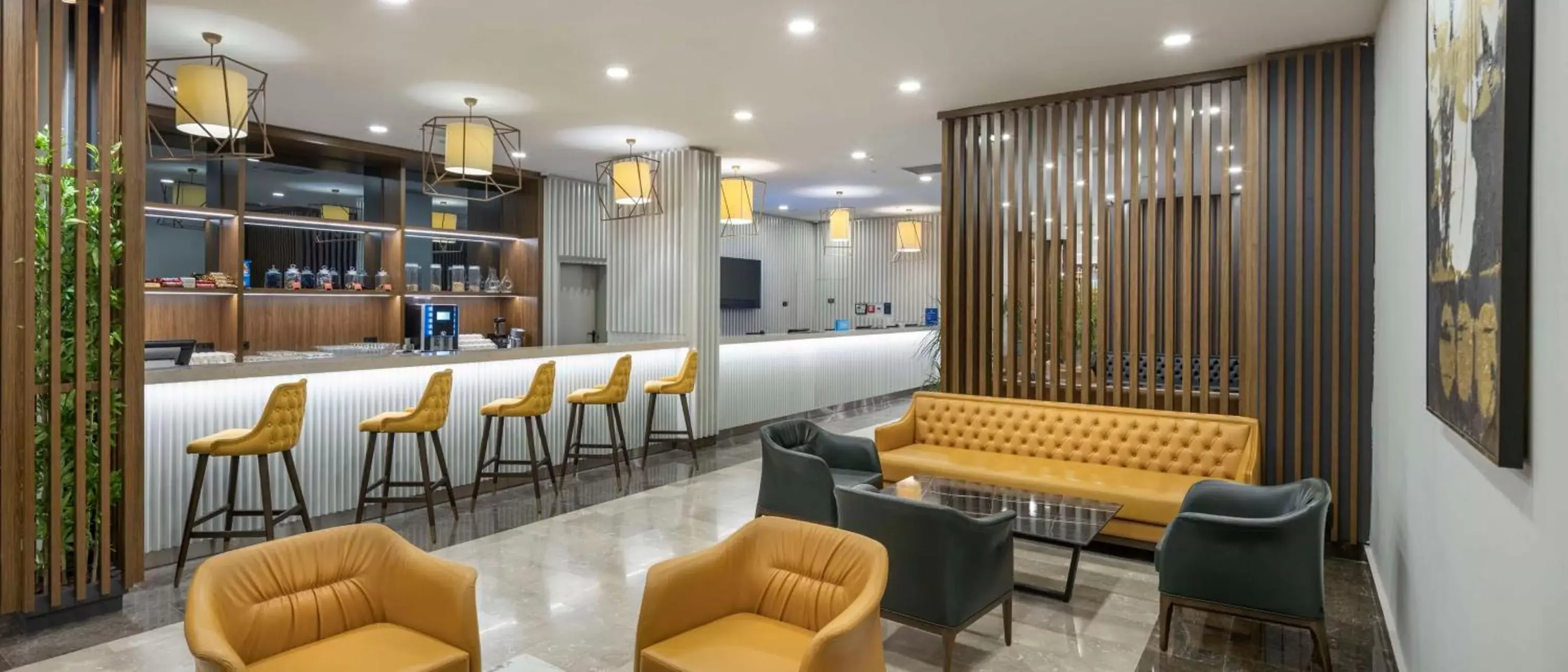 Lounge or bar, Lounge/Bar in Hampton By Hilton Istanbul Airport, Arnavutkoy