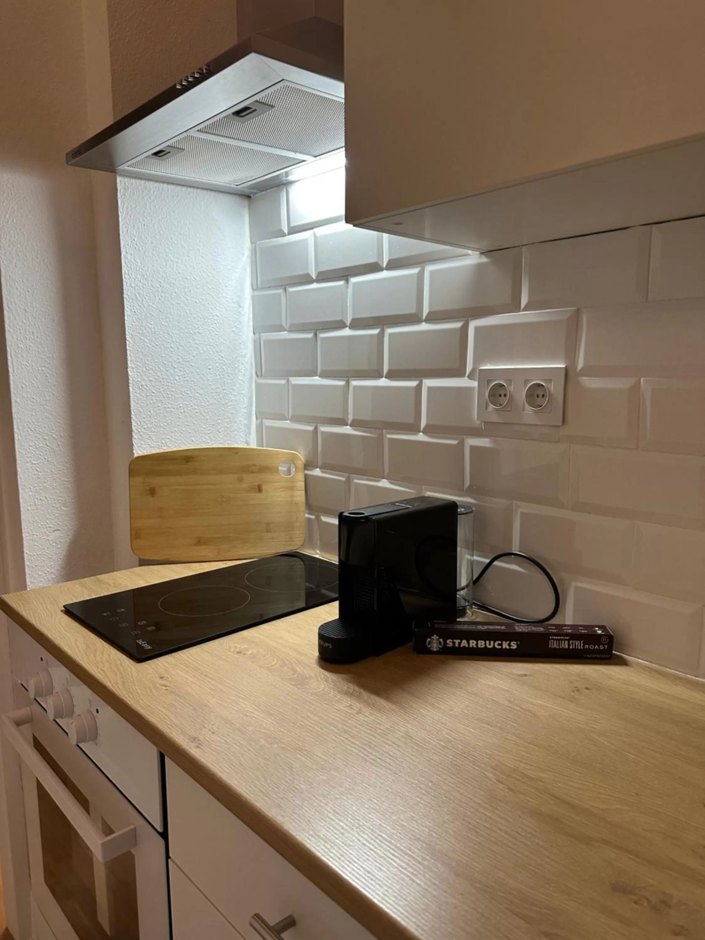 Coffee/tea facilities, Kitchen/Kitchenette in Siboni Luxury Rooms - Adults Only