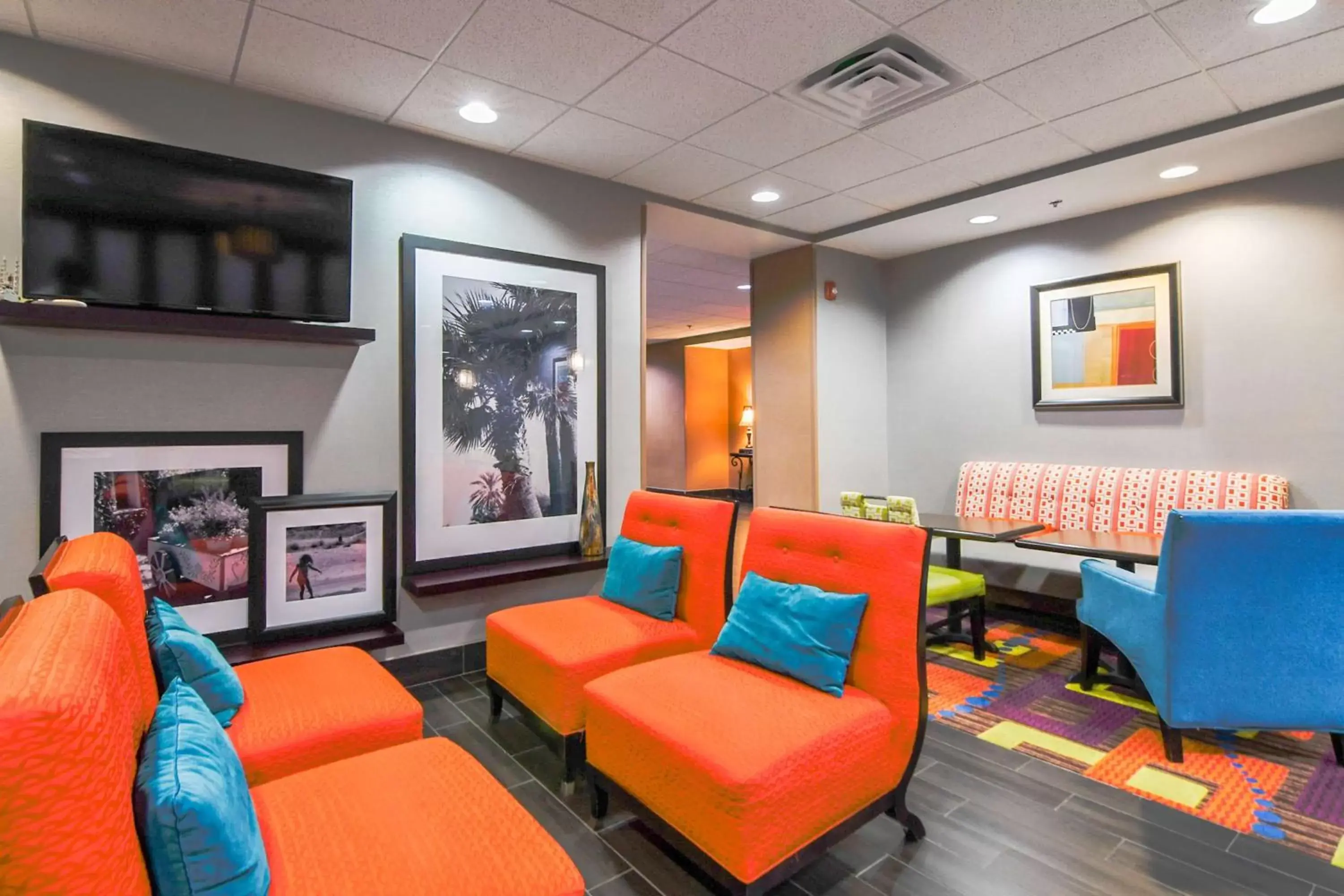 Lobby or reception in Hampton Inn Foley Lobby or reception in Hampton Inn Foley