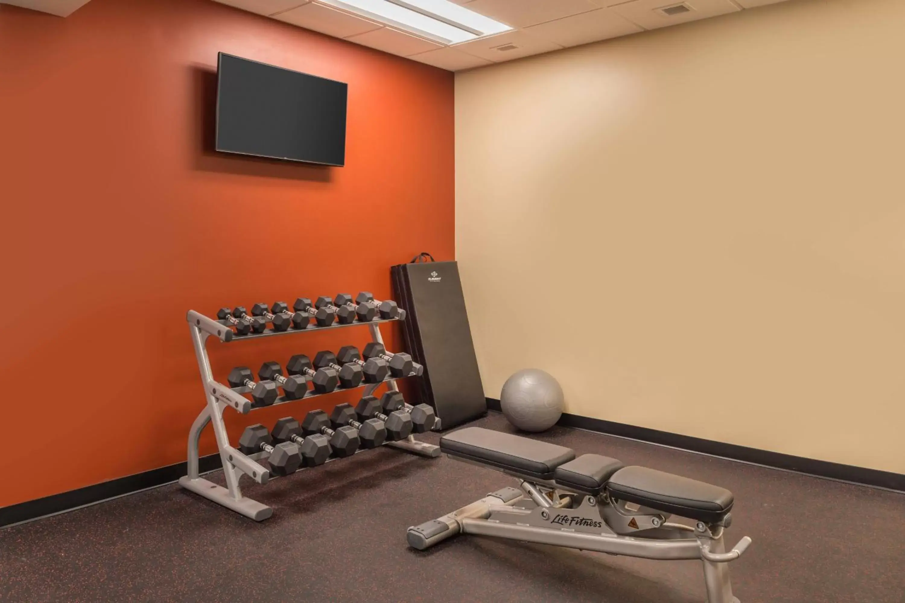 Fitness centre/facilities, Fitness Center/Facilities in TownePlace Suites by Marriott New Hartford