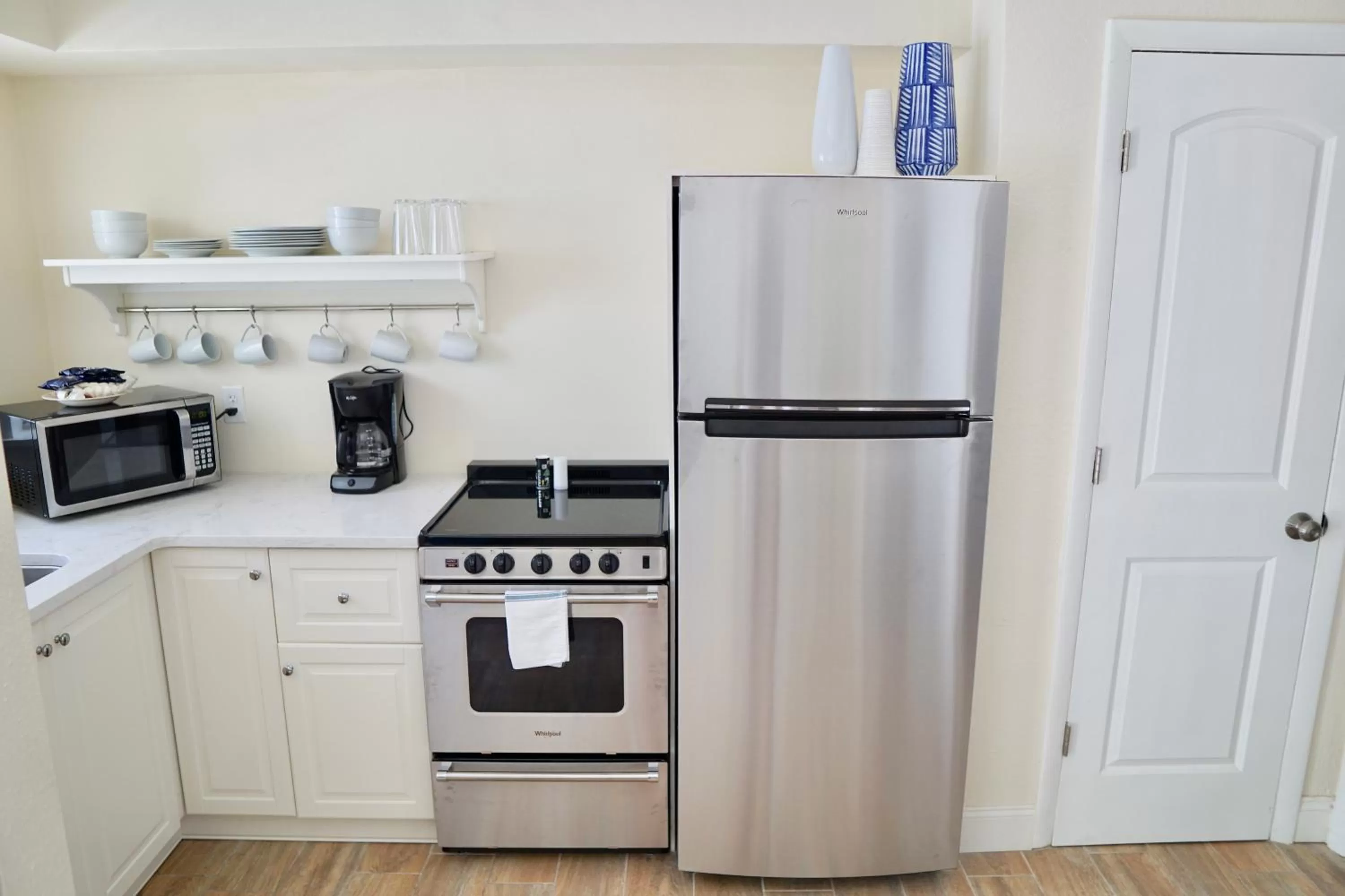 Kitchen or kitchenette in The Molloy - A Boutique Beach Resort