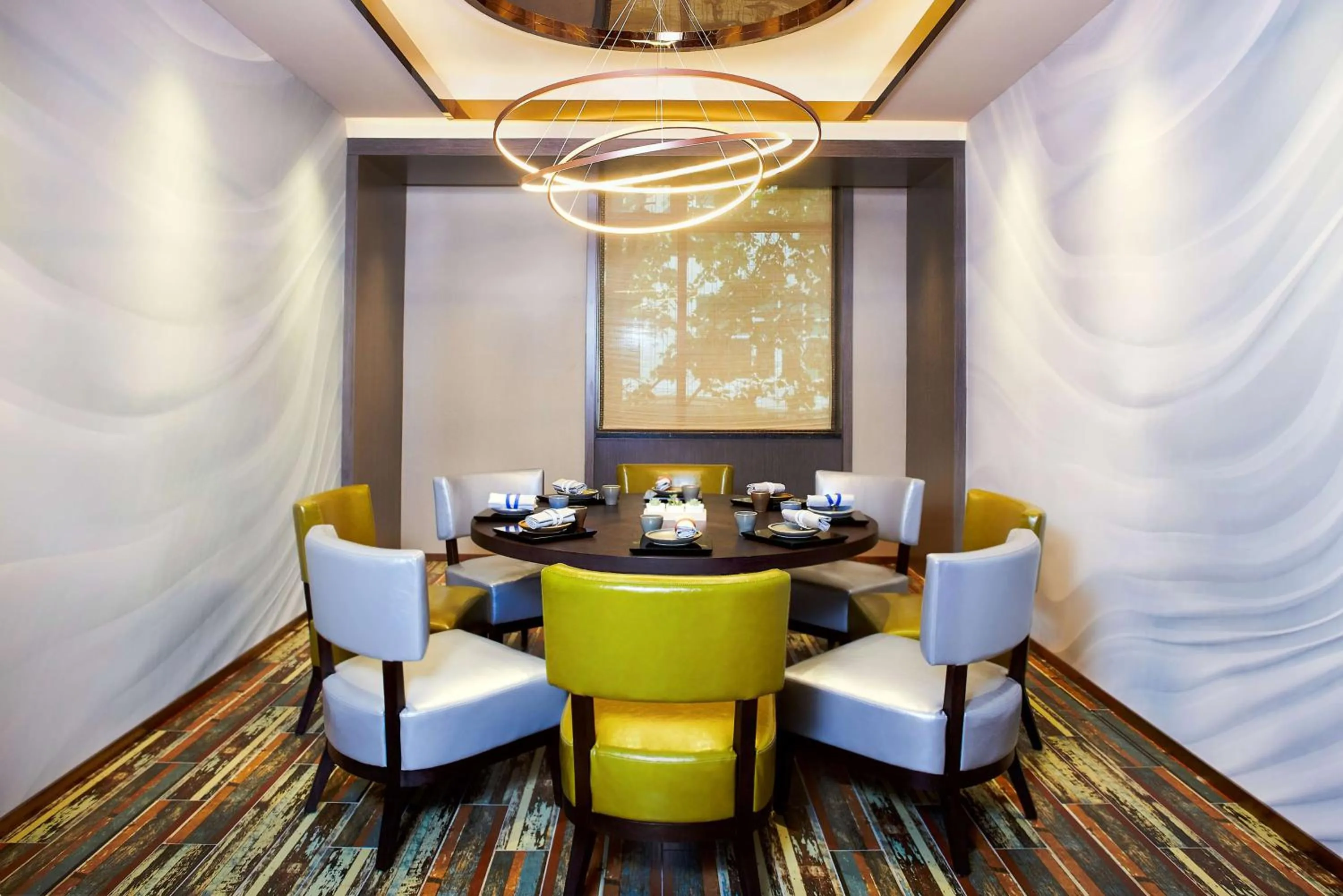 Restaurant/places to eat in Park Plaza Beijing Science Park