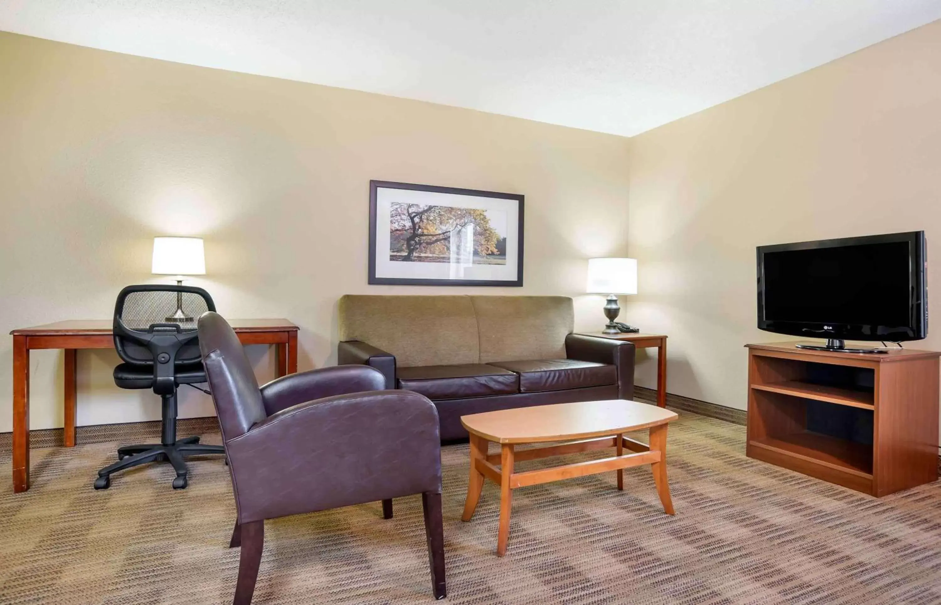 Bedroom, Seating Area in Extended Stay America Suites - Jackson - Ridgeland