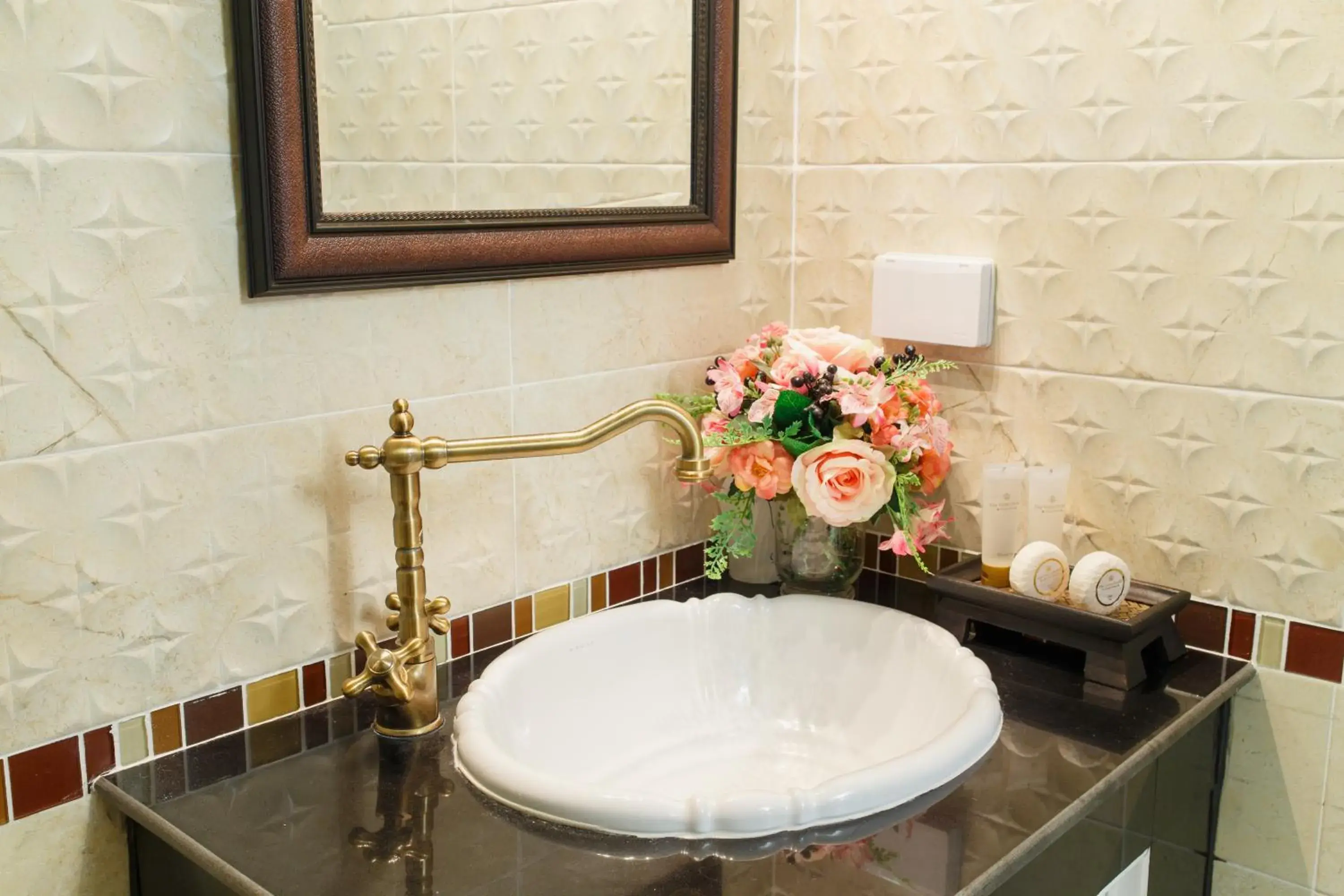 Toilet, Bathroom in The Velvet Orchid