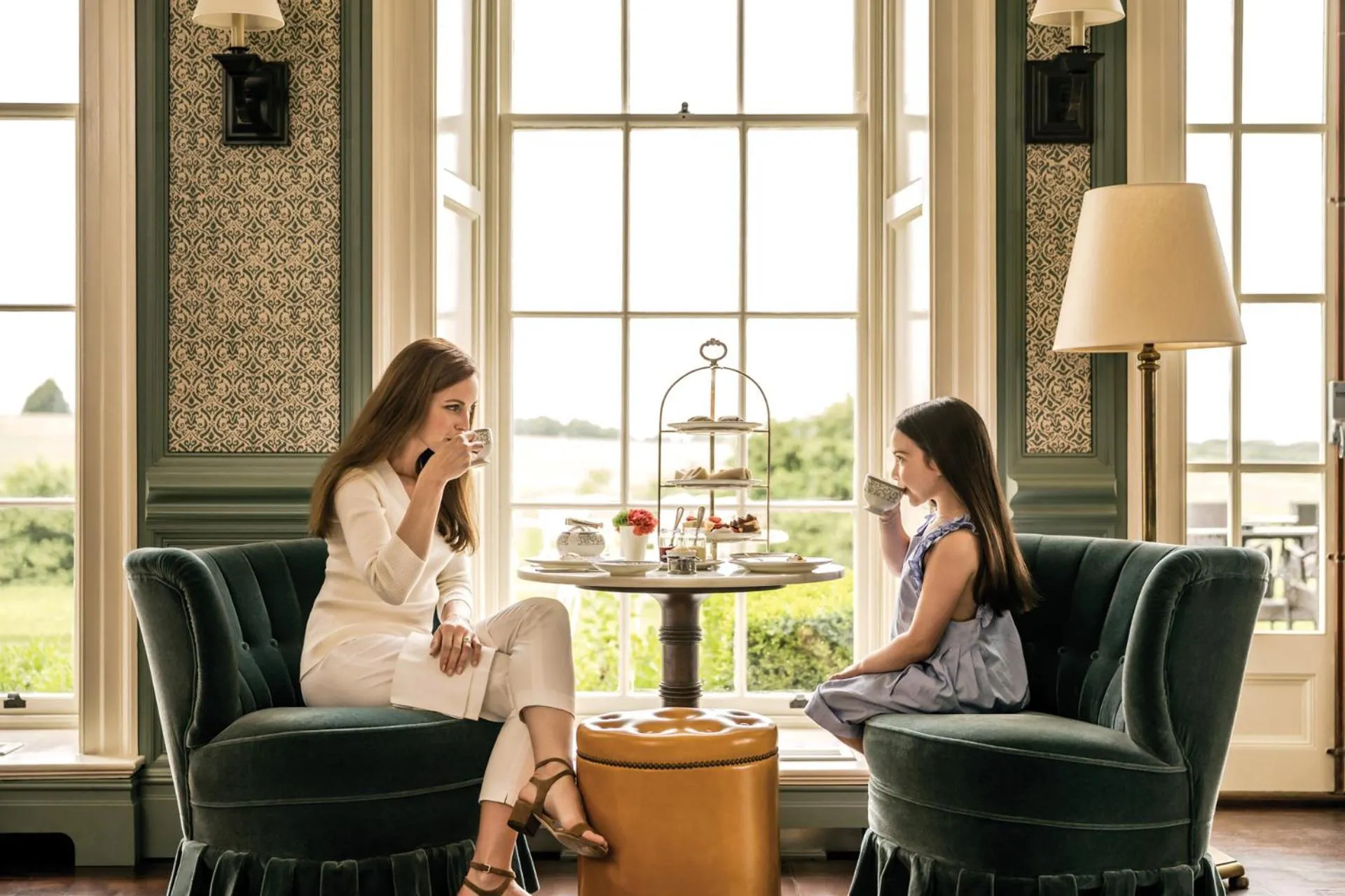 Dining area in Four Seasons Hotel Hampshire