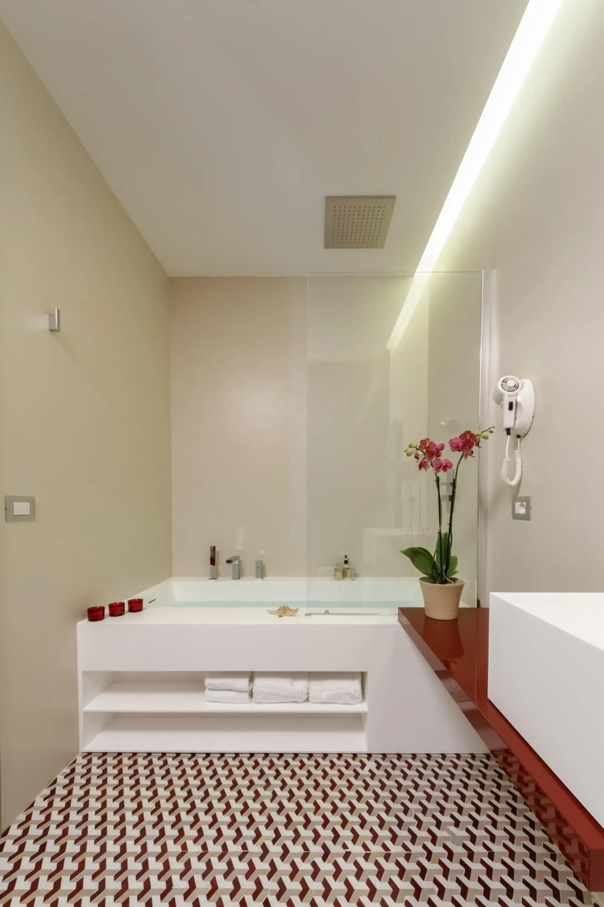 Bathroom in Zafran Boutique Hotel