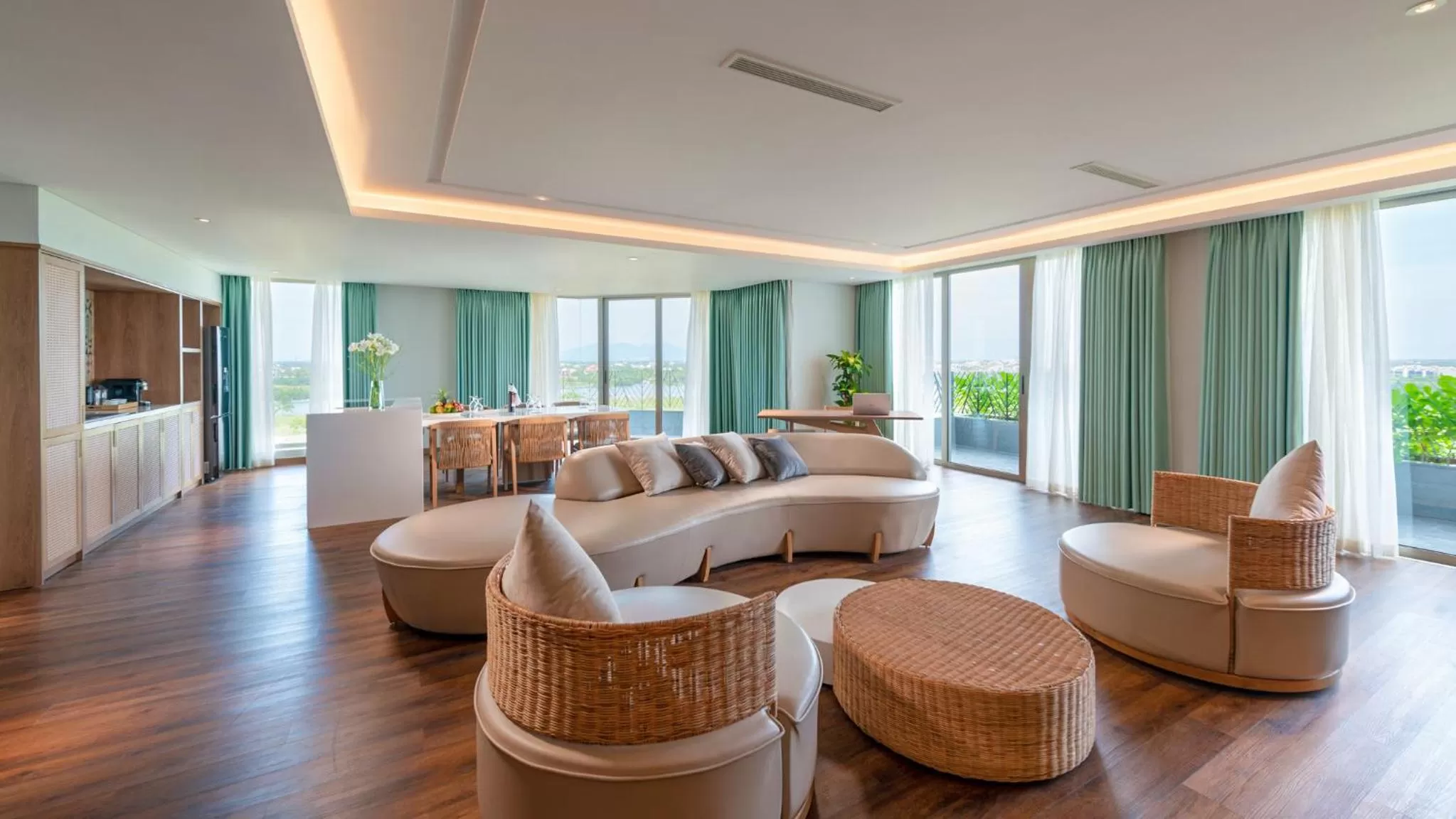 Restaurant/places to eat in Bellerive Hoi An Resort and Spa