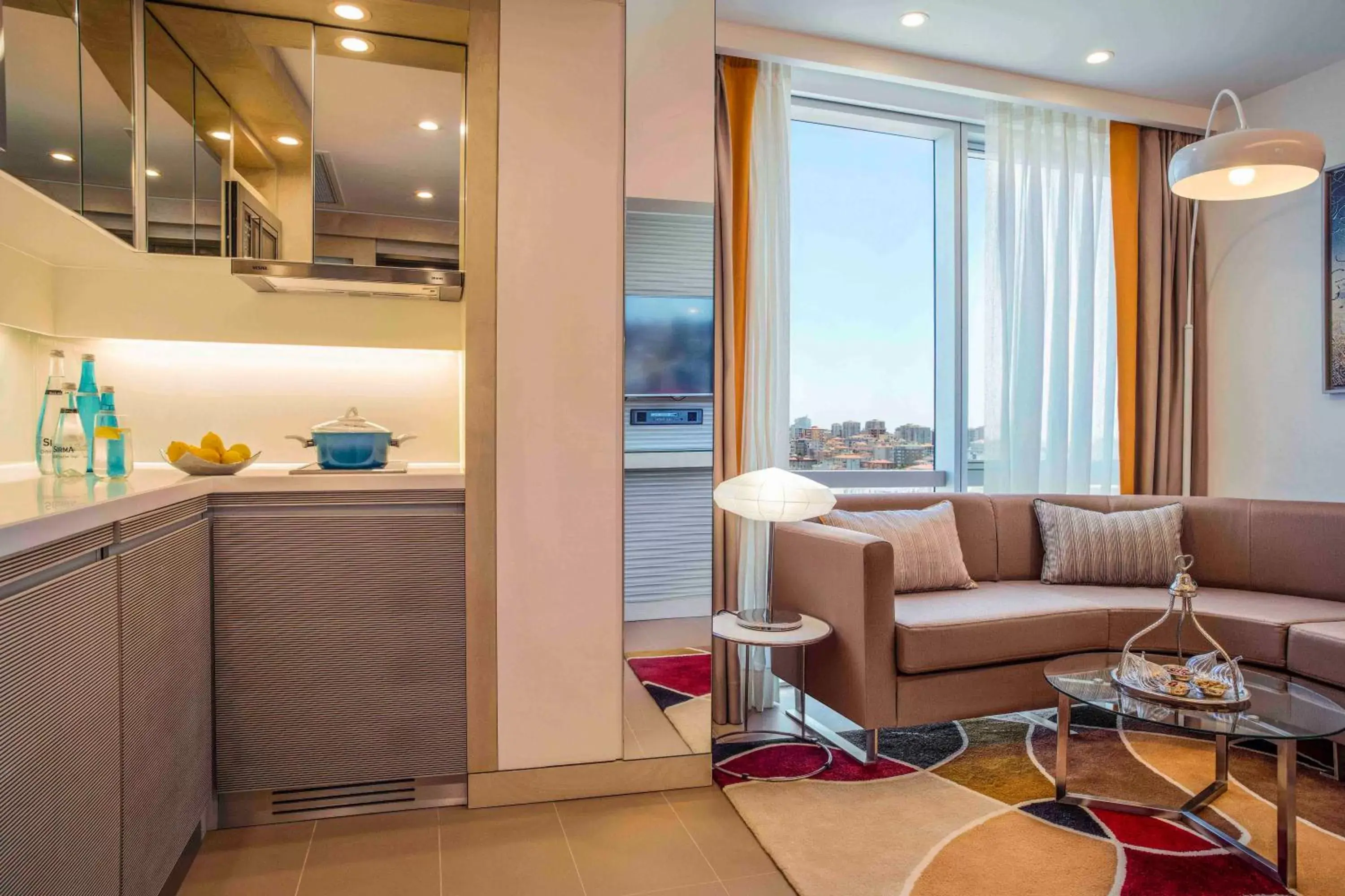 Living room, Seating Area in Burgu Arjaan by Rotana Istanbul Asia