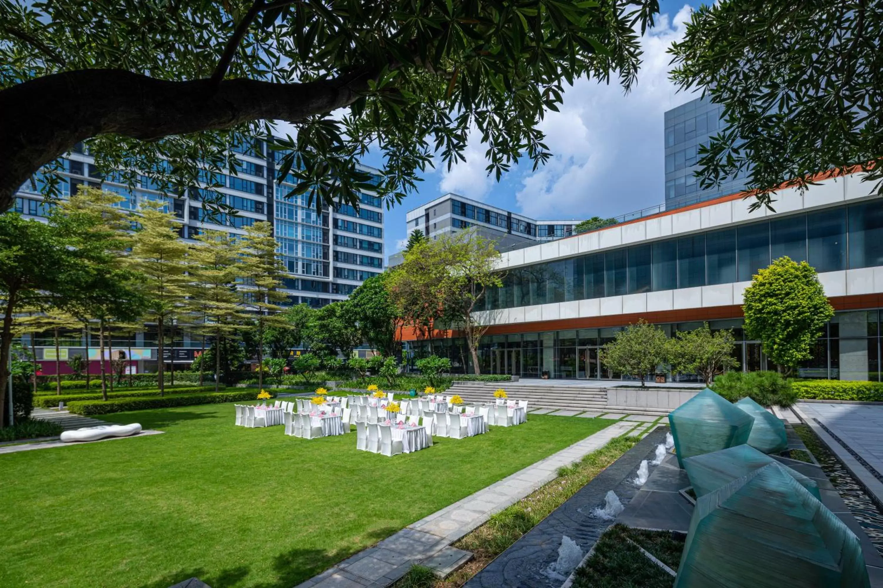 Meeting/conference room, Property Building in Crowne Plaza Guangzhou Huadu, an IHG Hotel