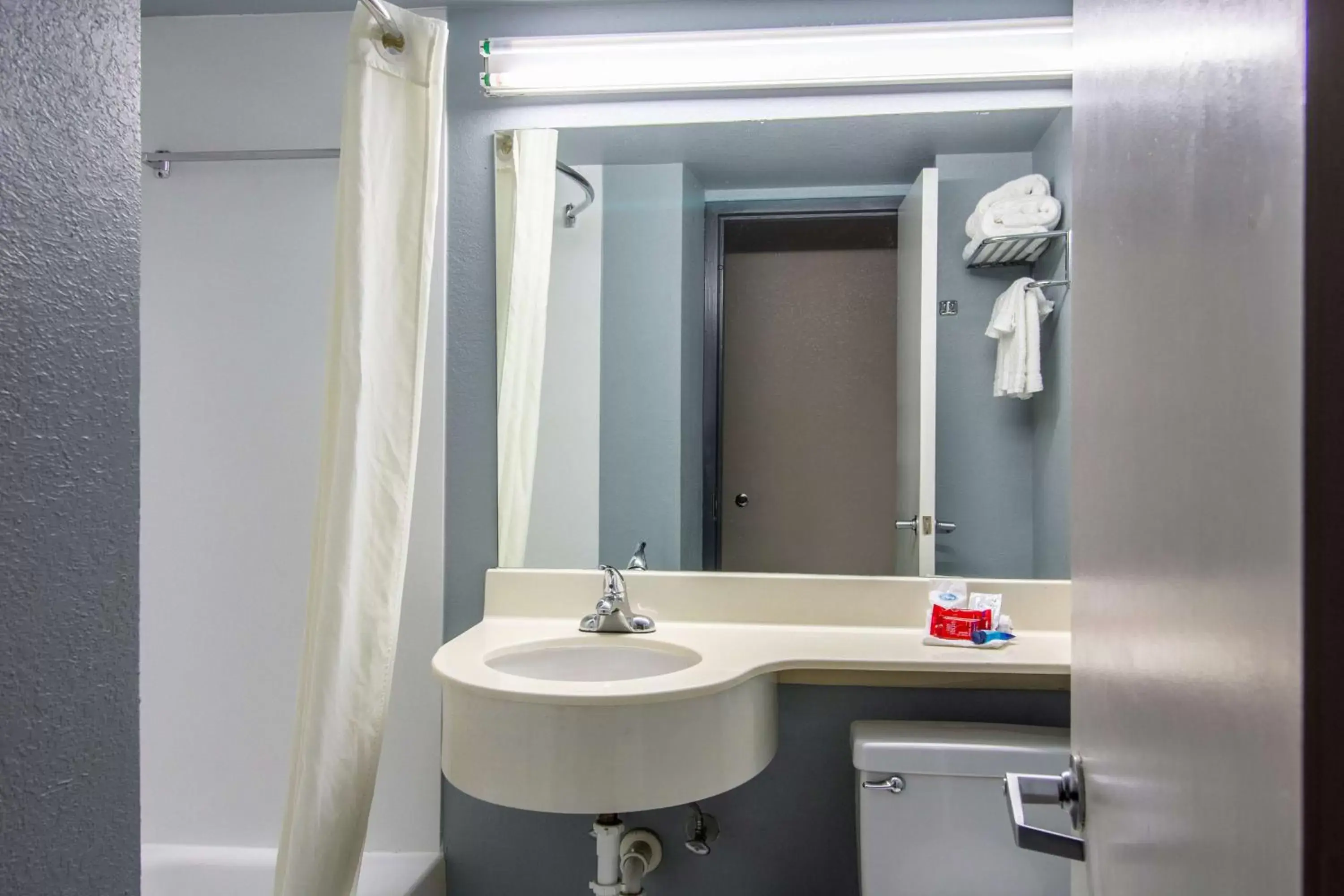 Bedroom, Bathroom in SureStay Plus Hotel by Best Western Houston Medical Center