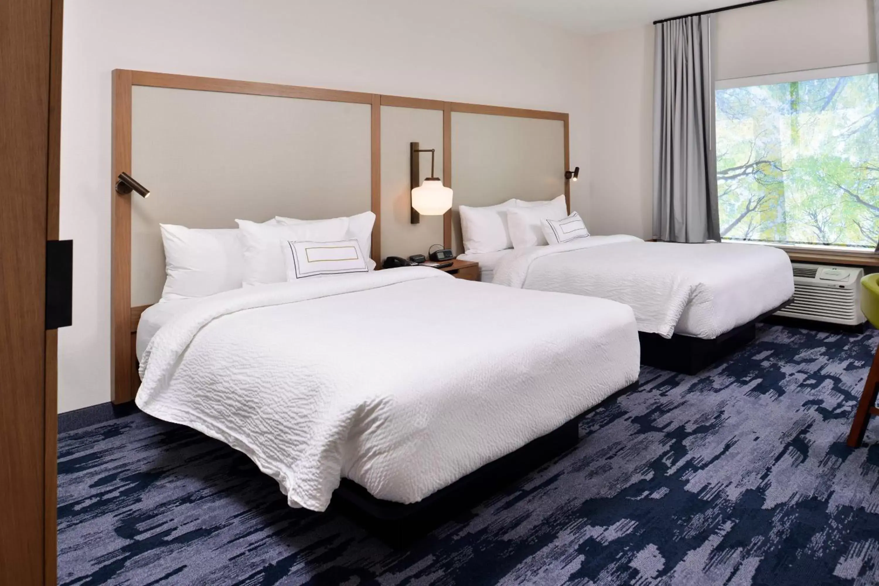 Guest room, 2 Queen in Fairfield Inn and Suites by Marriott Minneapolis Shakopee Guest room, 2 Queen in Fairfield Inn and Suites by Marriott Minneapolis Shakopee