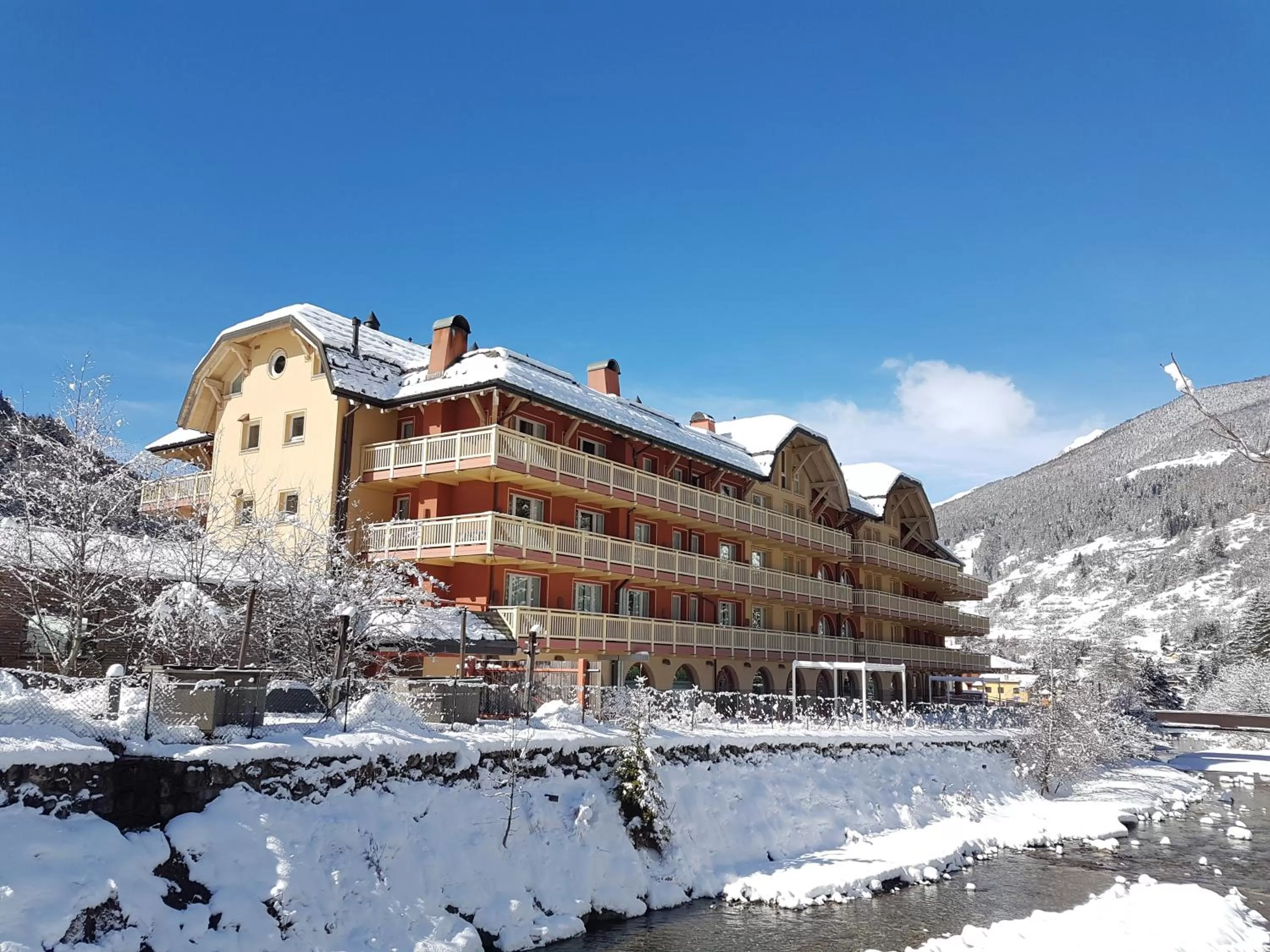 Property building in Residence Club Ponte Di Legno