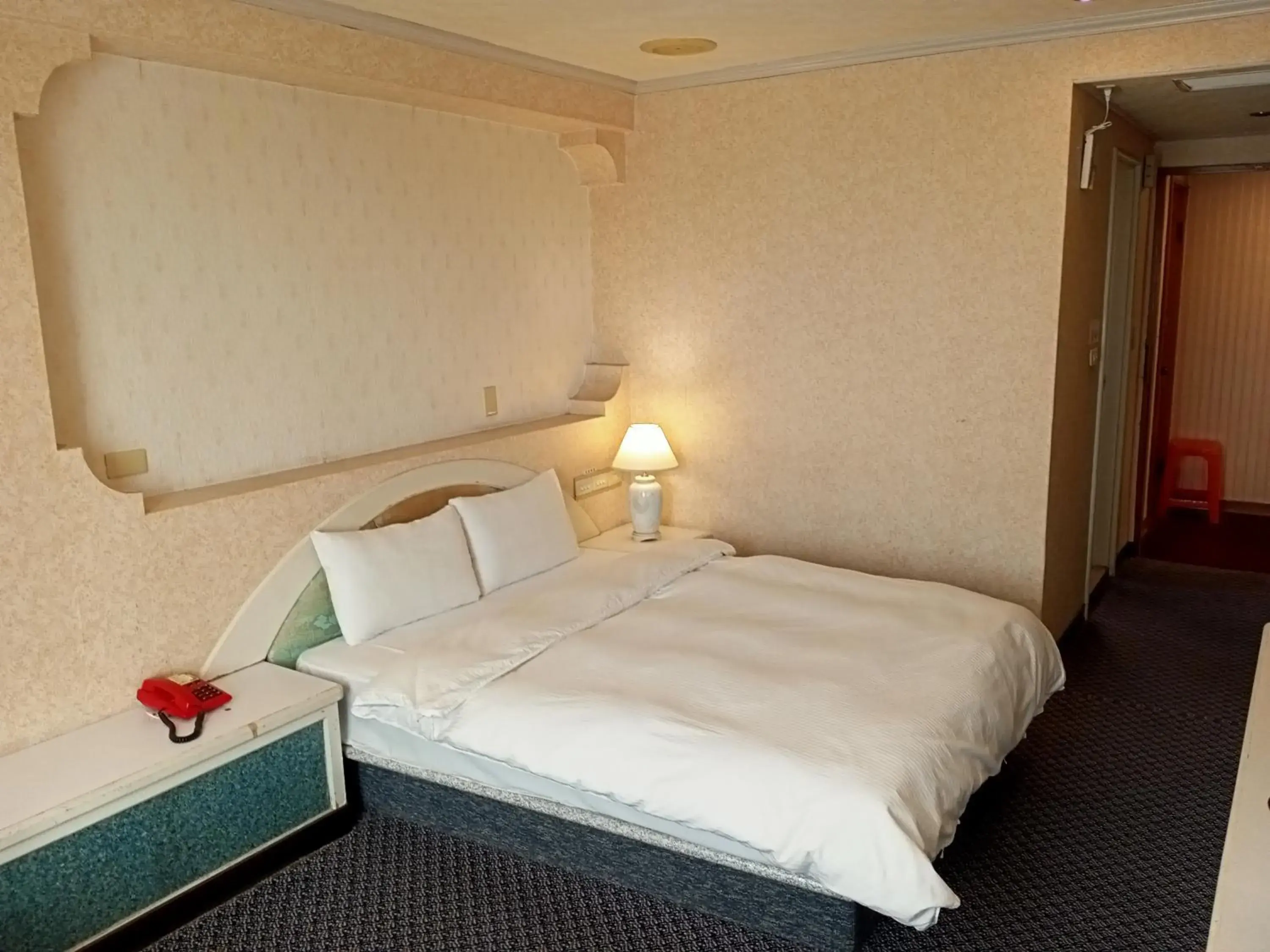 Bedroom, Bed in Chungli Business Hotel