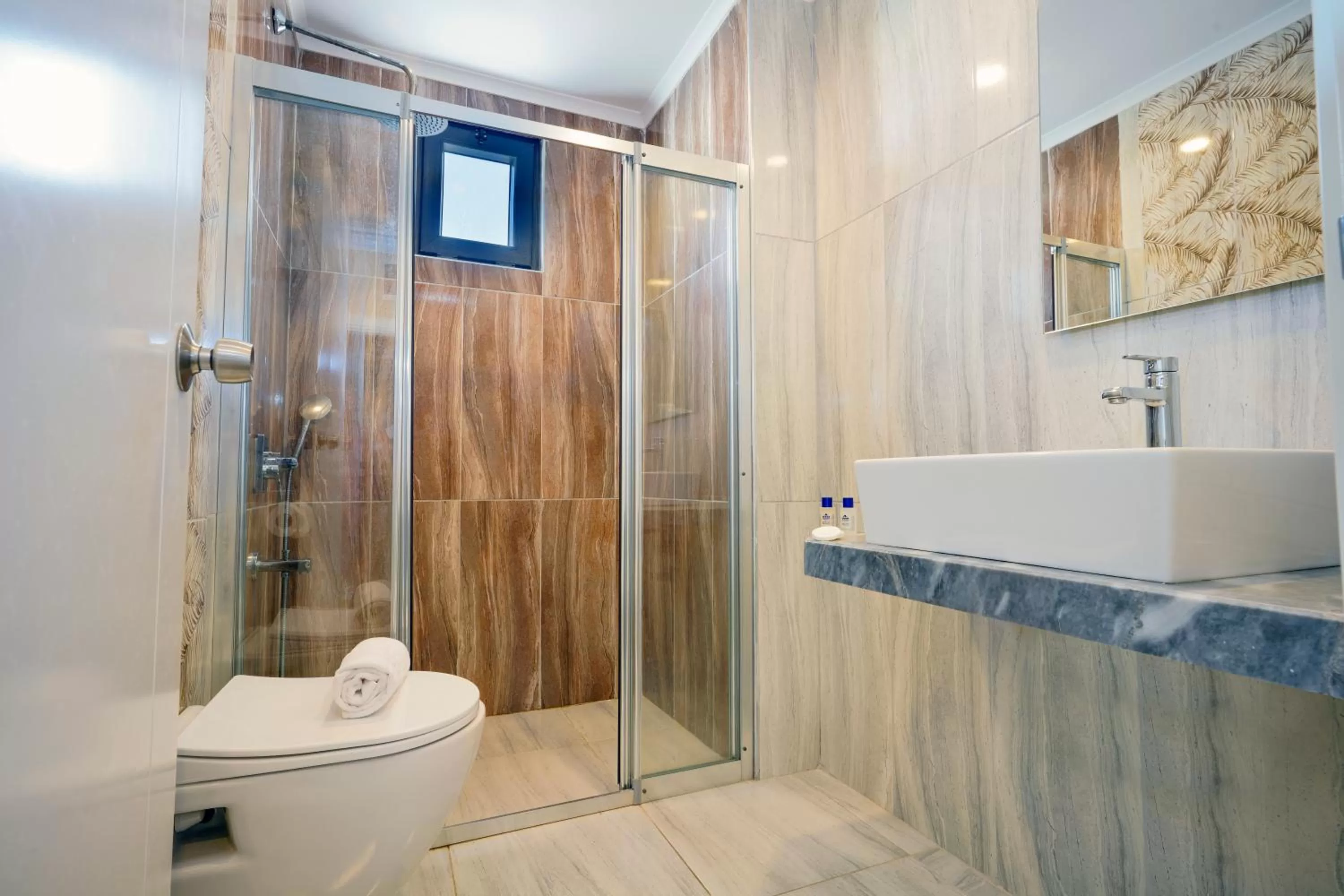 Bathroom in Ozcan Hotel