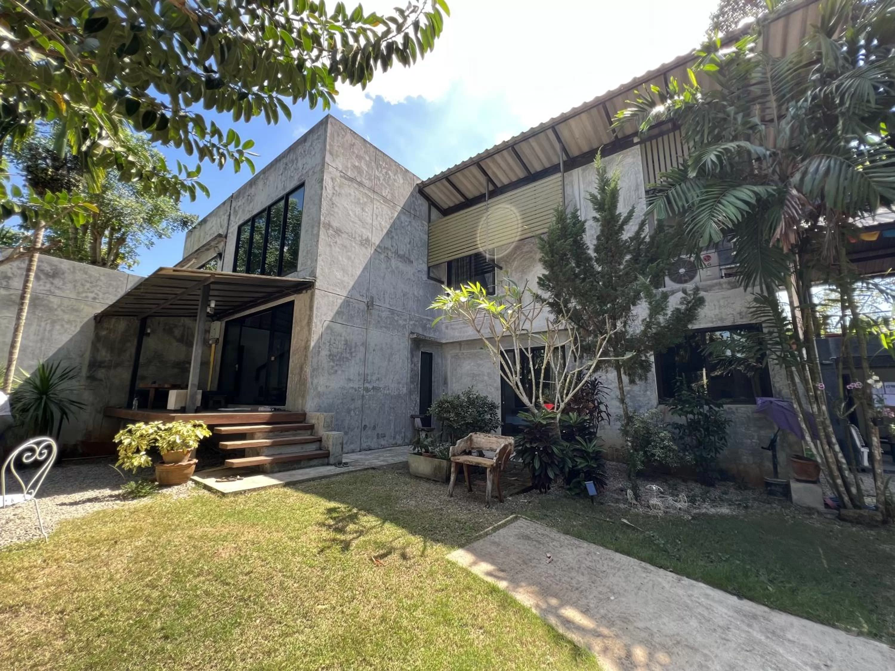 Property building in Aonang Third Place Hometel