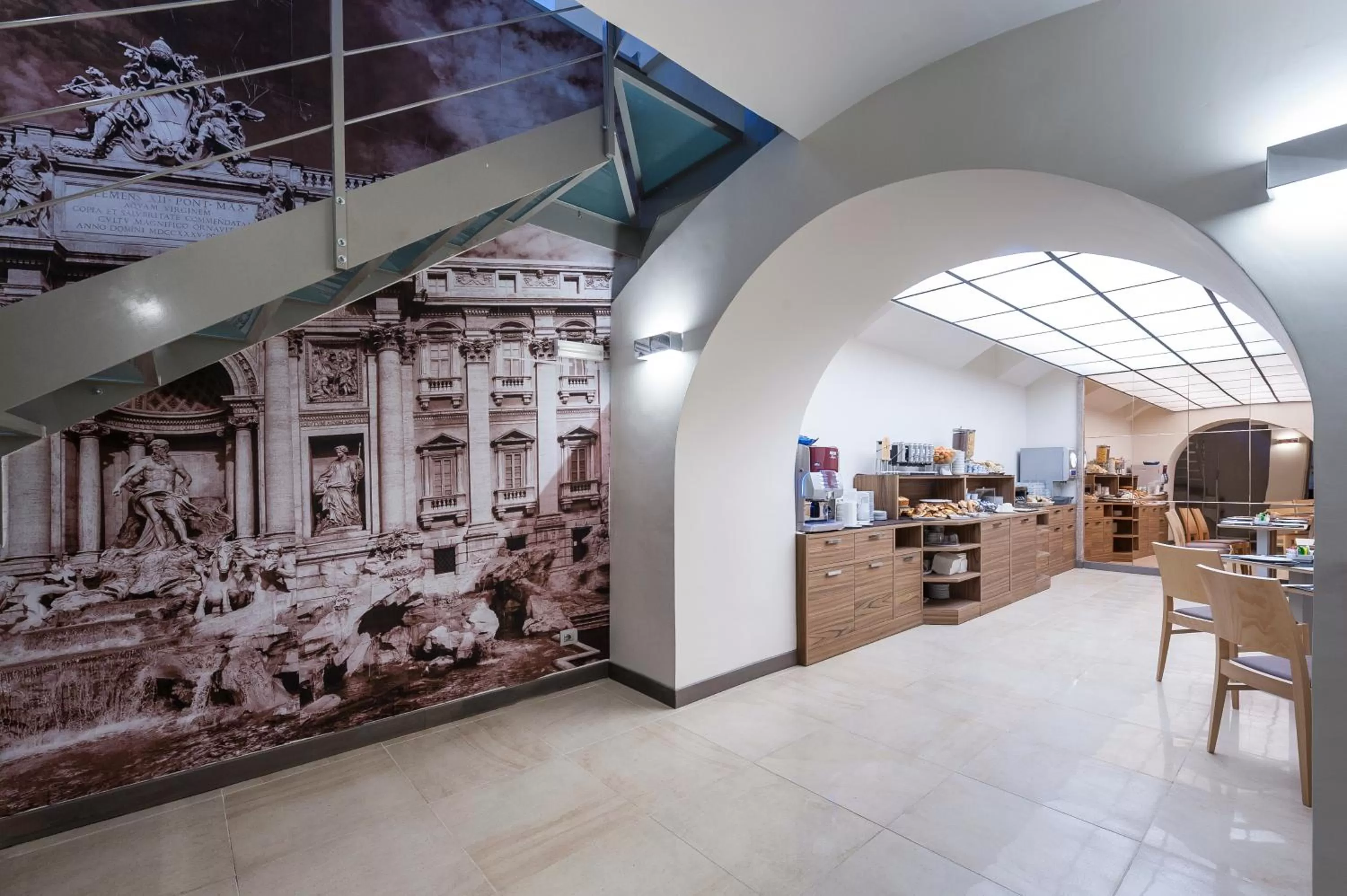 Area and facilities in Hotel California