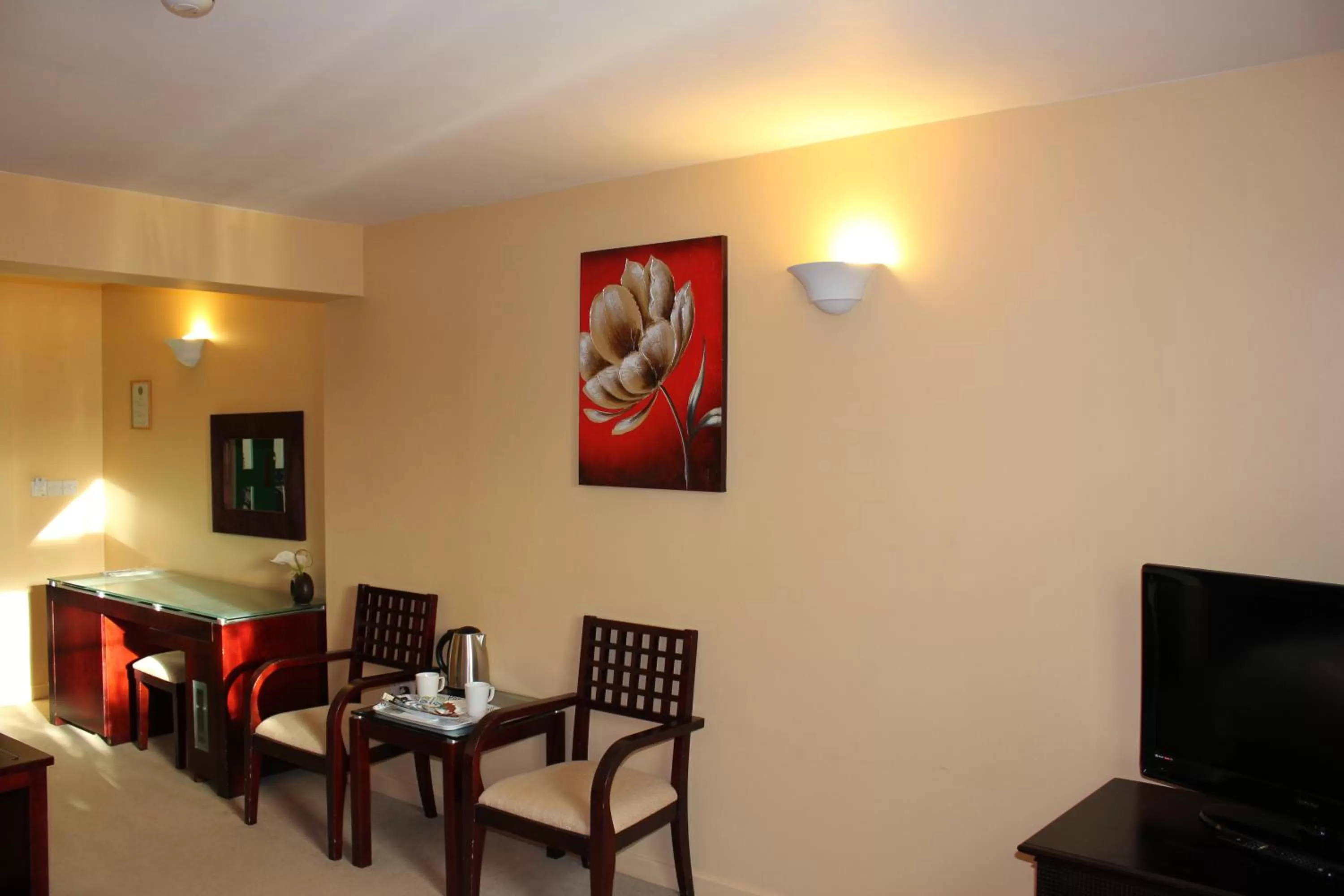 Photo of the whole room in Desalis Hotel London Stansted