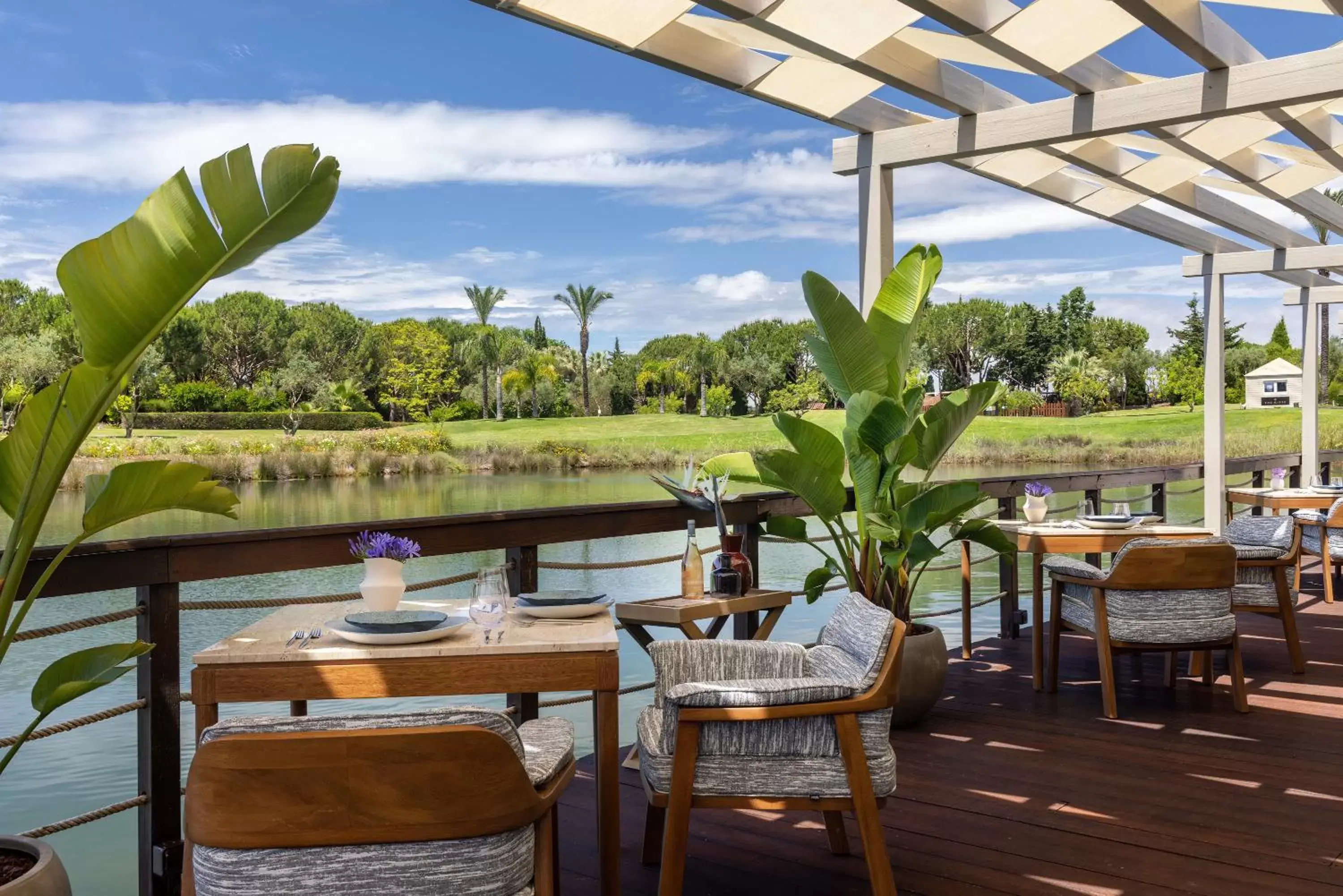 Restaurant/places to eat in Domes Lake Algarve, Autograph Collection Restaurant/places to eat in Domes Lake Algarve, Autograph Collection