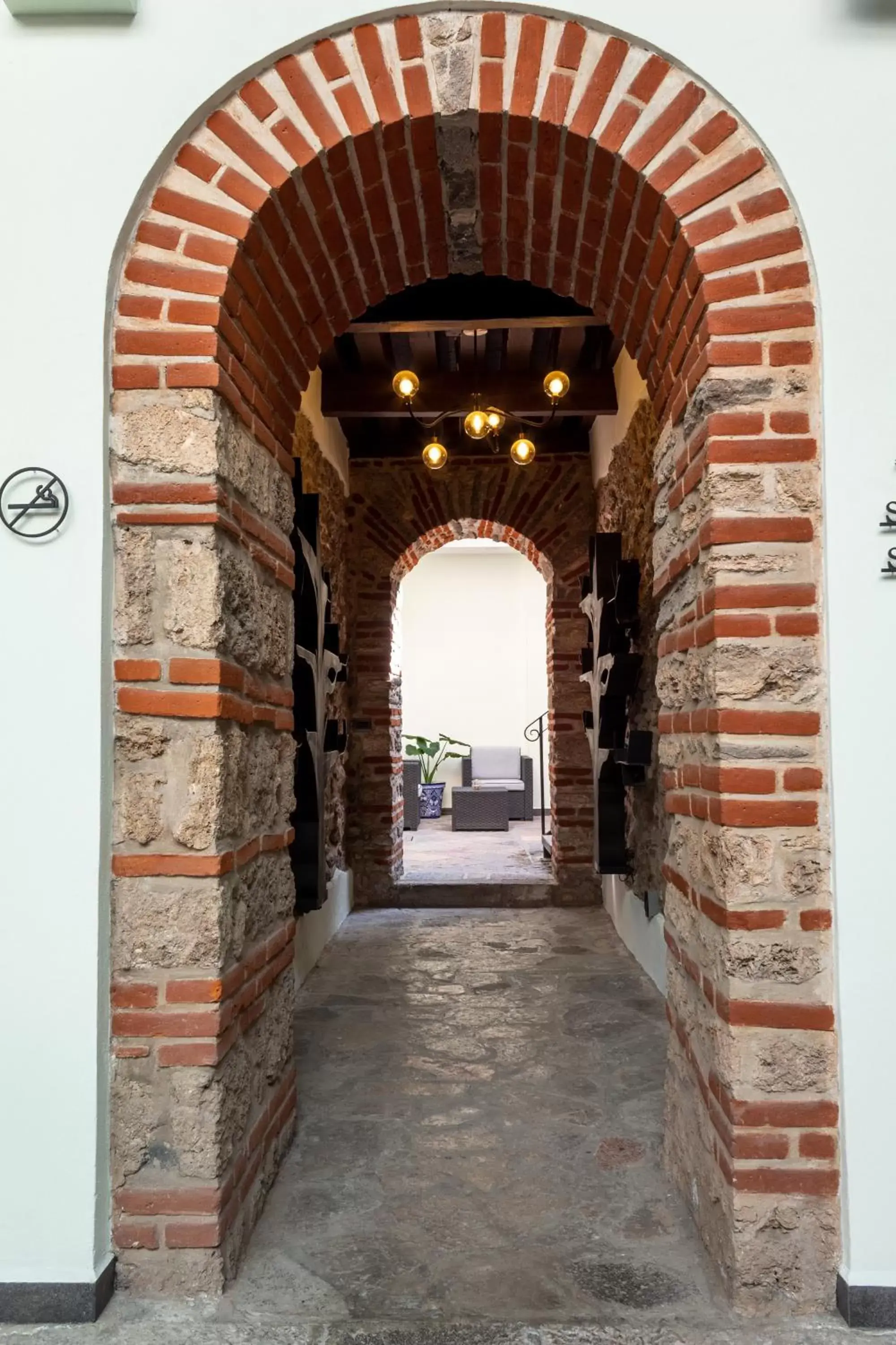 Facade/entrance in Hotel Boutique Casona de Santa Clara