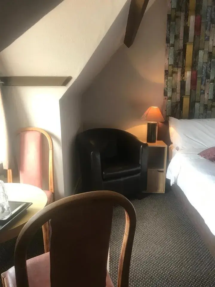 Bed in Tregonholme Hotel