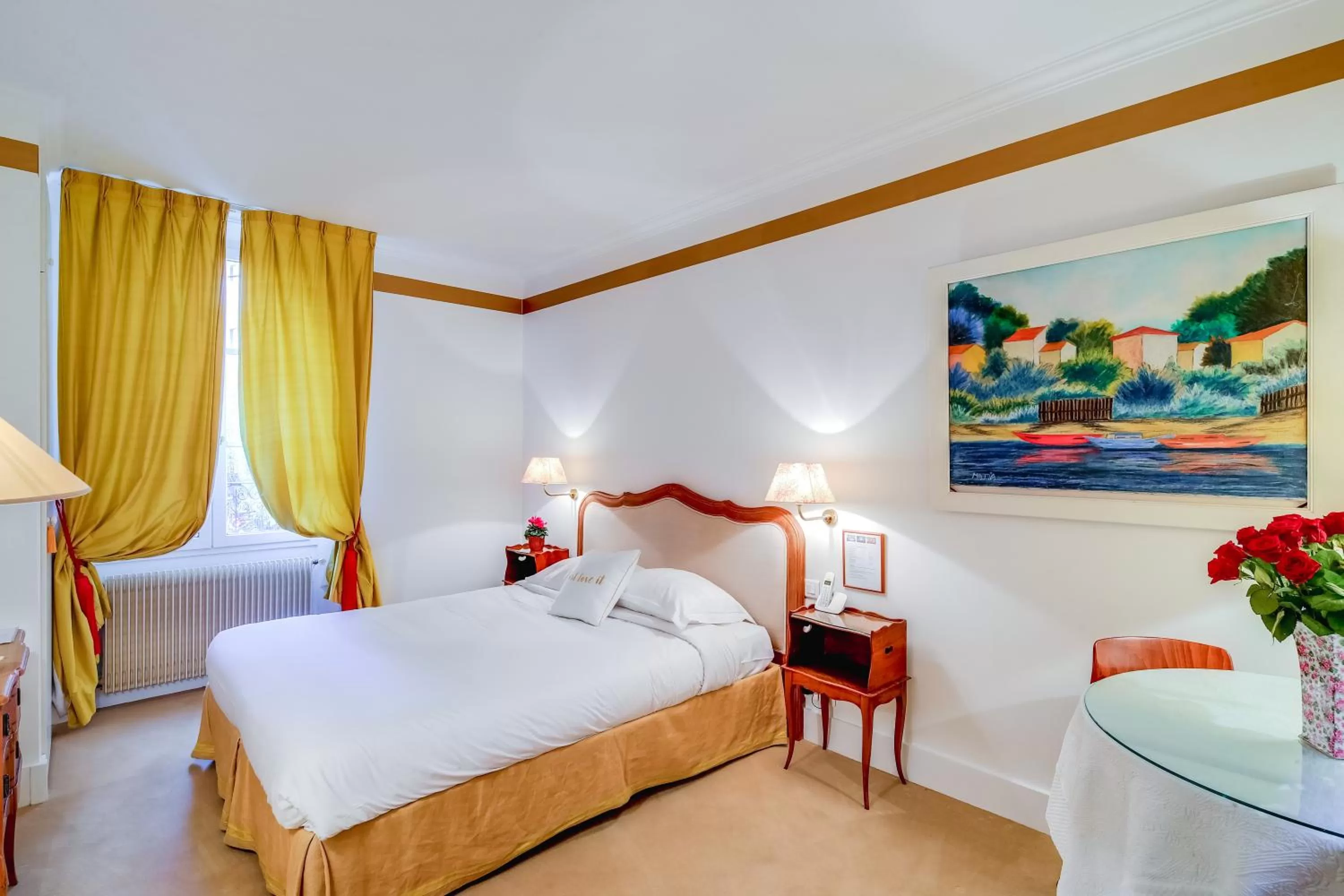 Photo of the whole room, Bed in Villa Escudier Appart-hôtel