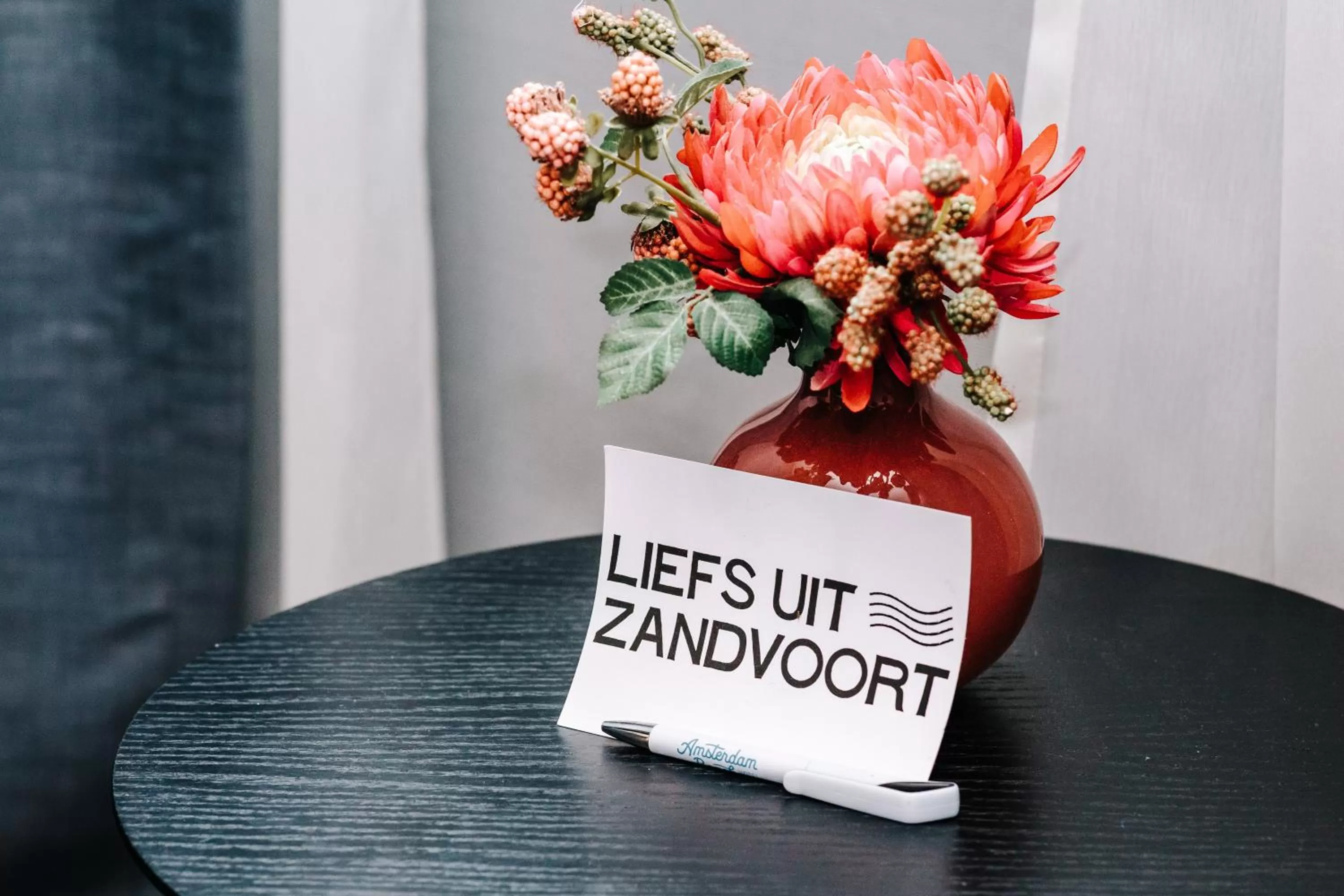 Text overlay in Amsterdam Beach Hotel