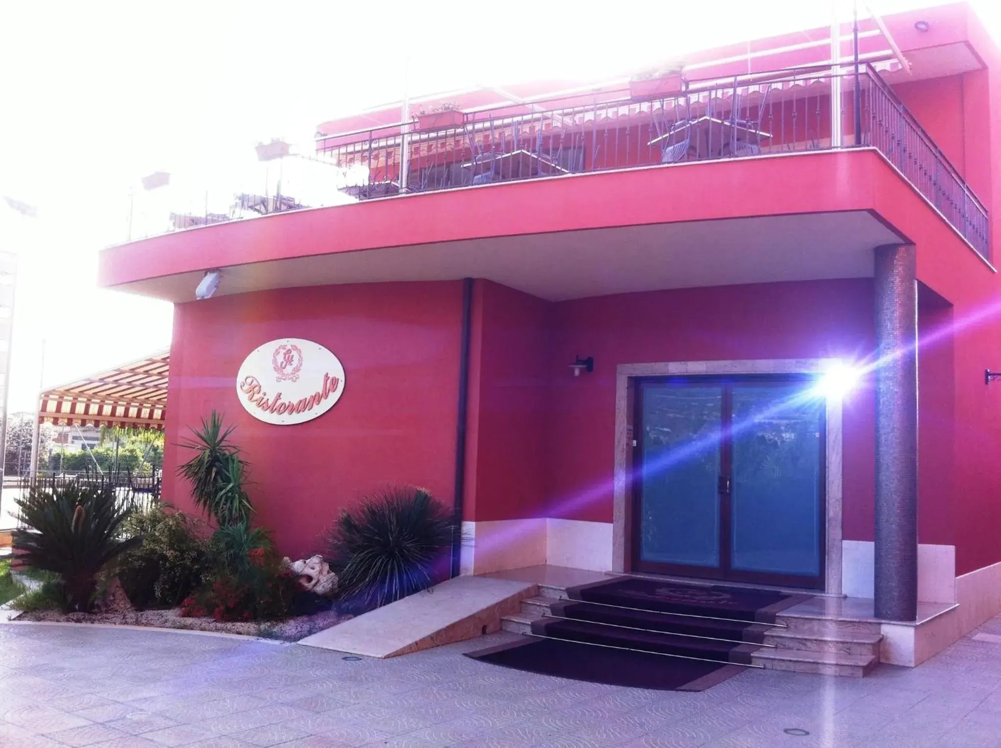 Facade/entrance, Property Building in Hotel Ristorante Cordial