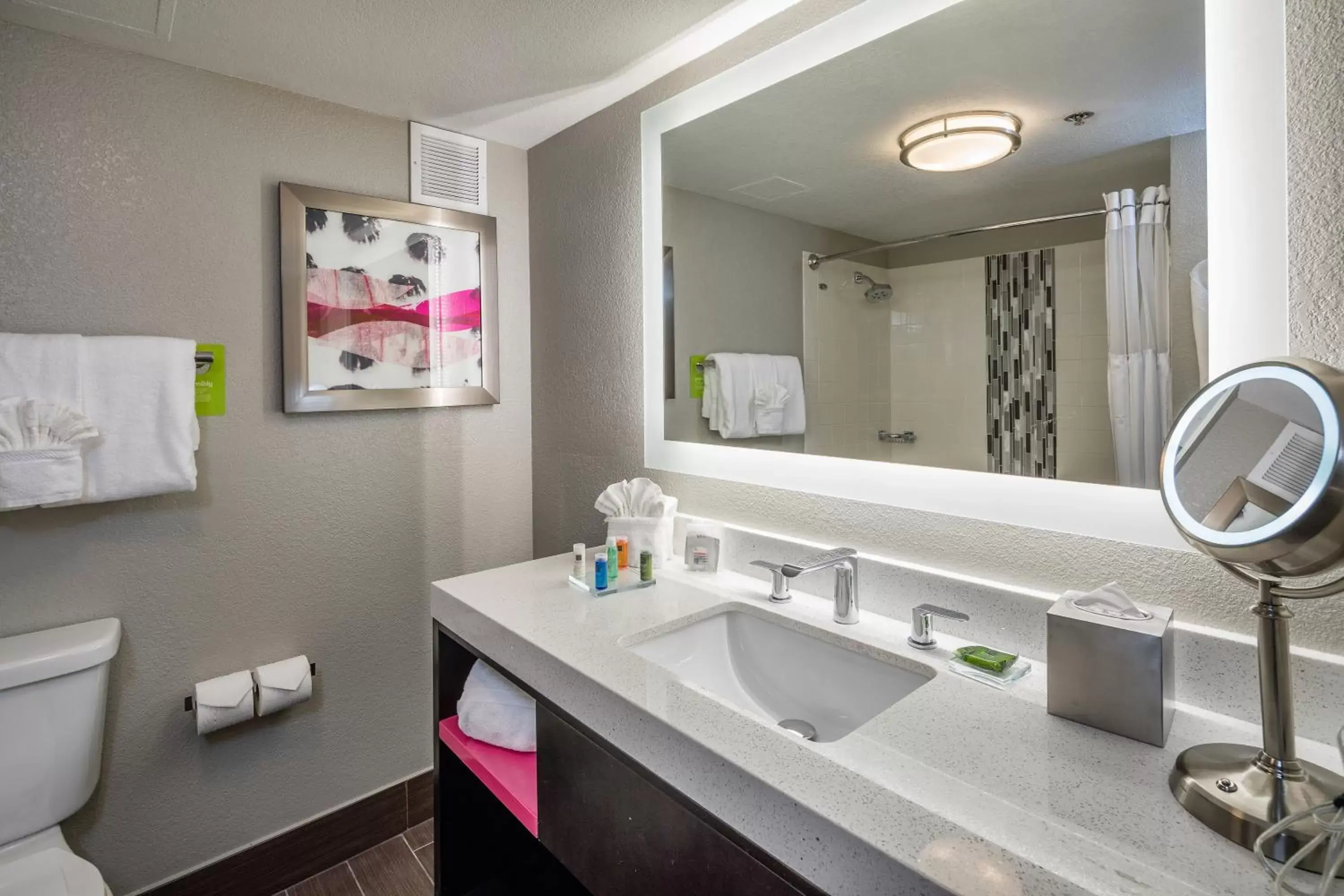 Toilet, Bathroom in Radisson Hotel Oakland Airport
