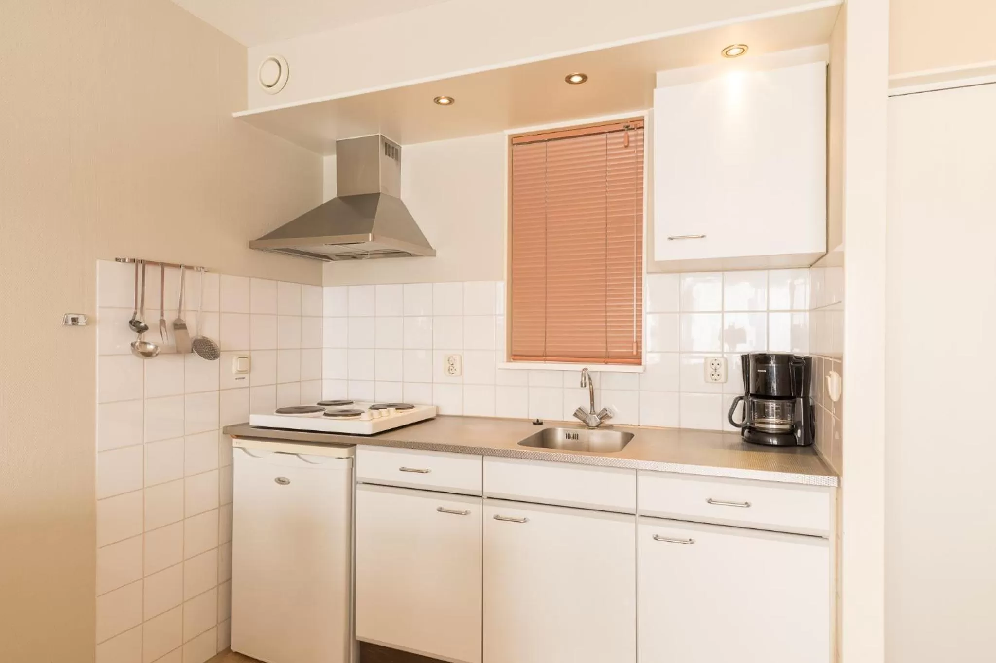 Kitchen or kitchenette in Fletcher Hotel-Restaurant Amelander Kaap
