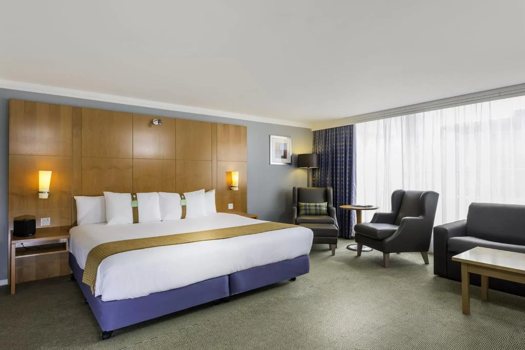 Photo of the whole room in Holiday Inn Milton Keynes Central, an IHG Hotel