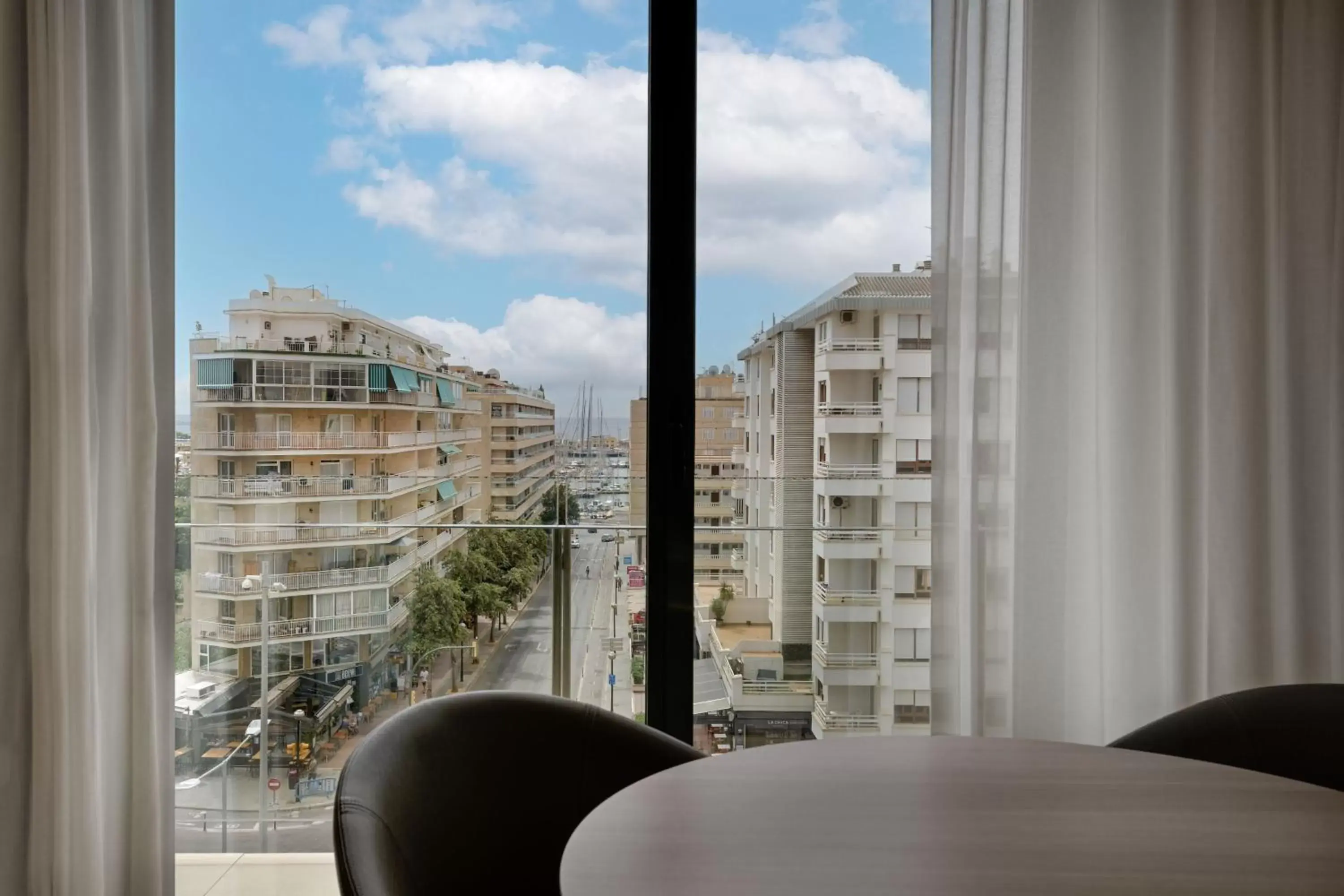 Photo of the whole room in AC Hotel Ciutat de Palma by Marriott