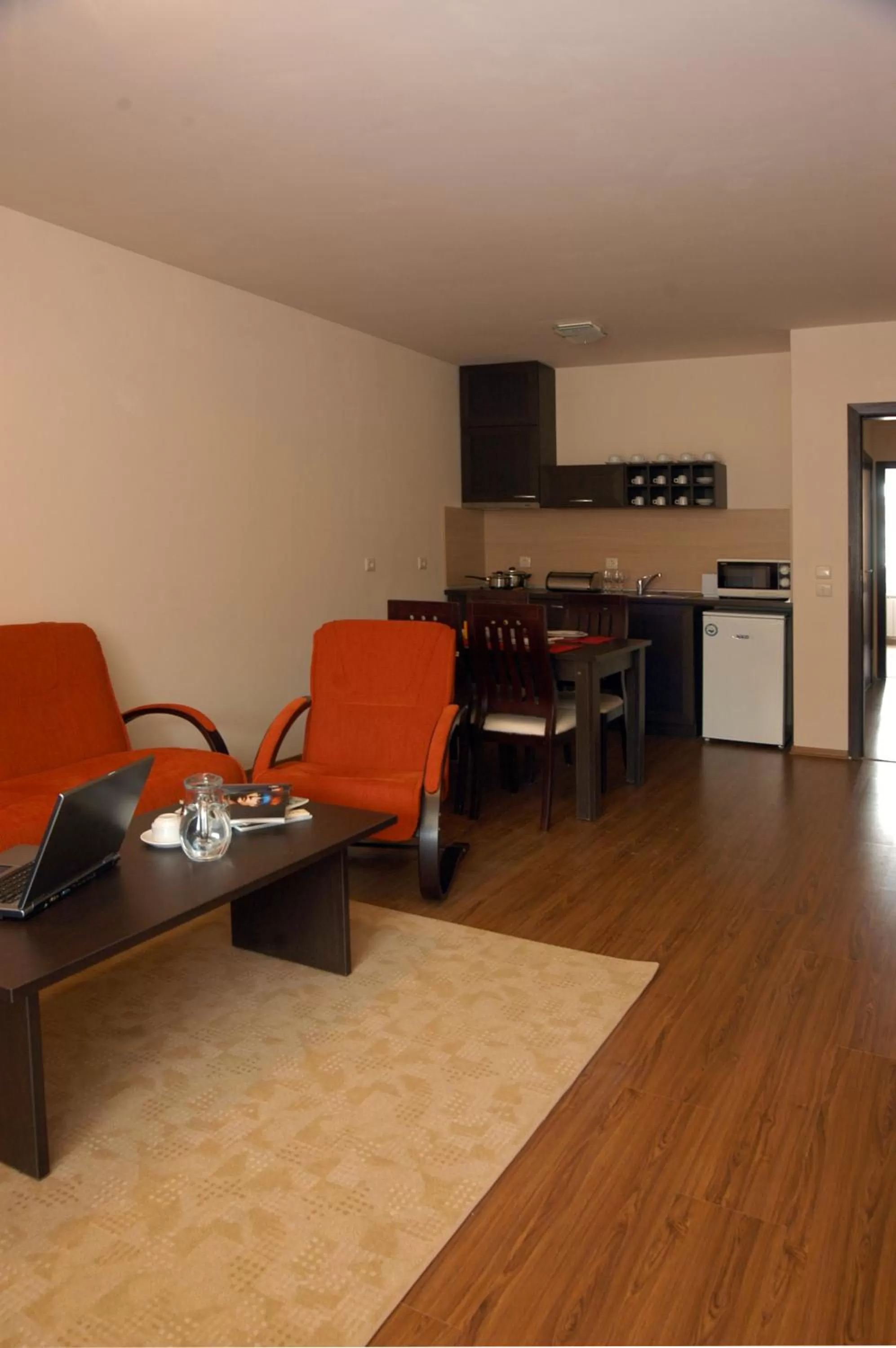 Kitchen or kitchenette in Bansko Royal Towers Hotel