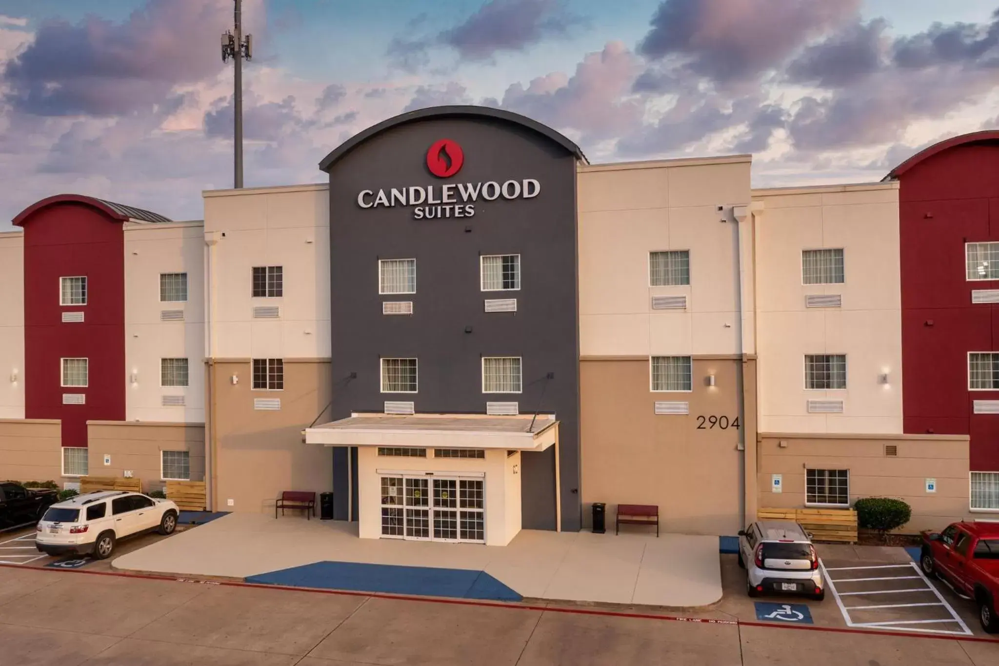 Property Building in Candlewood Suites Longview, an IHG Hotel