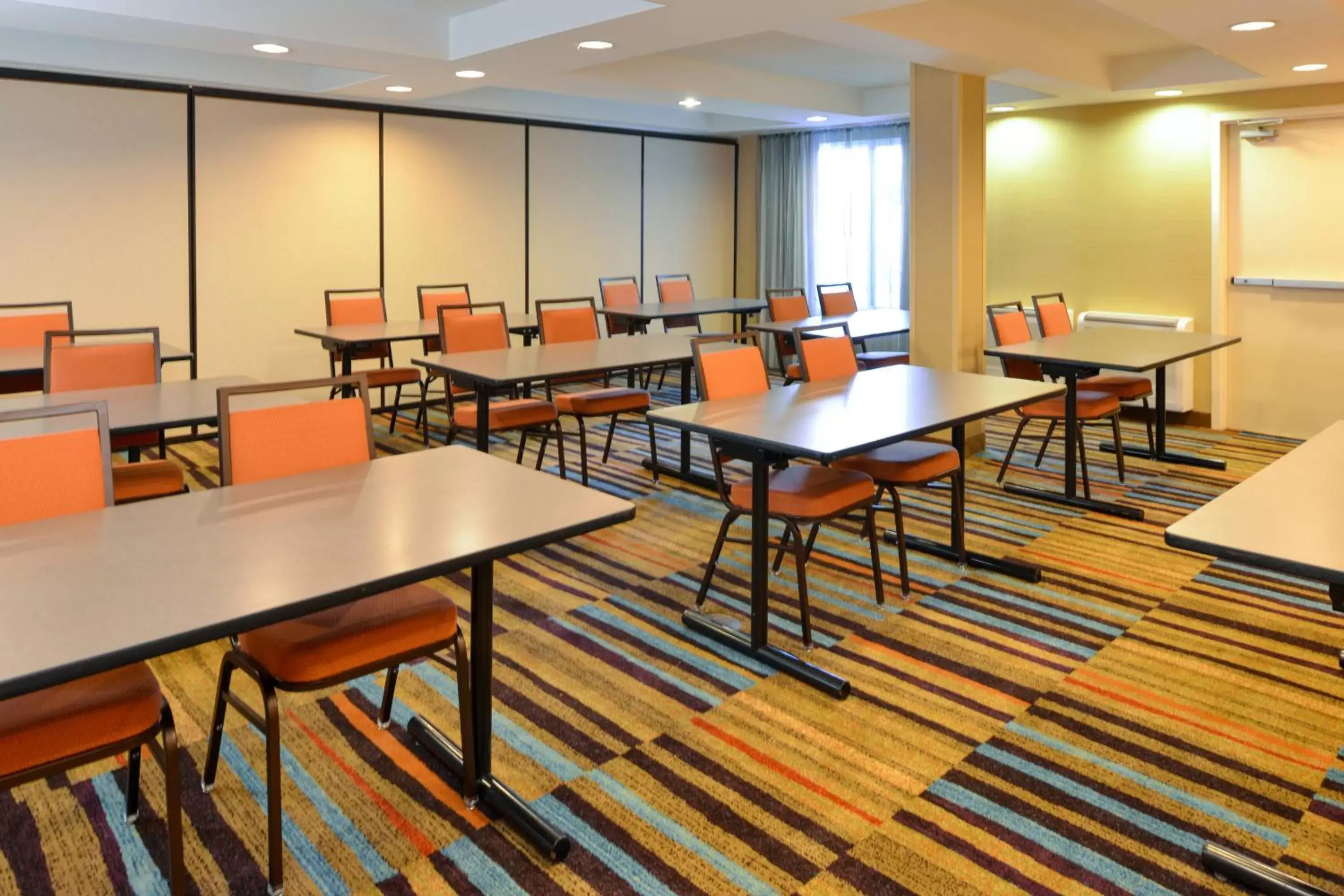 Meeting/conference room in Fairfield Inn & Suites by Marriott Lexington Georgetown/College Inn