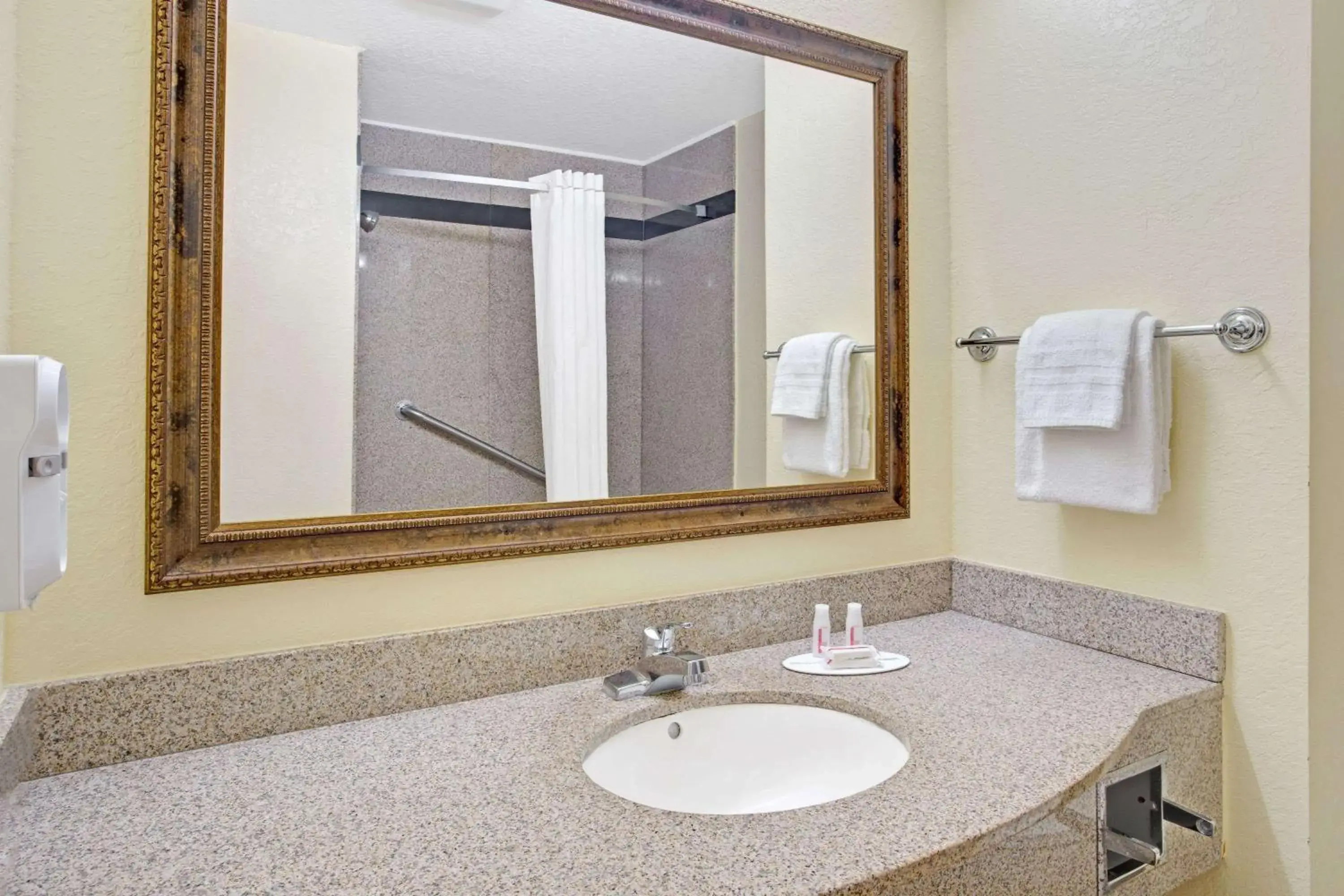 Shower, Bathroom in Super 8 by Wyndham Daytona Beach