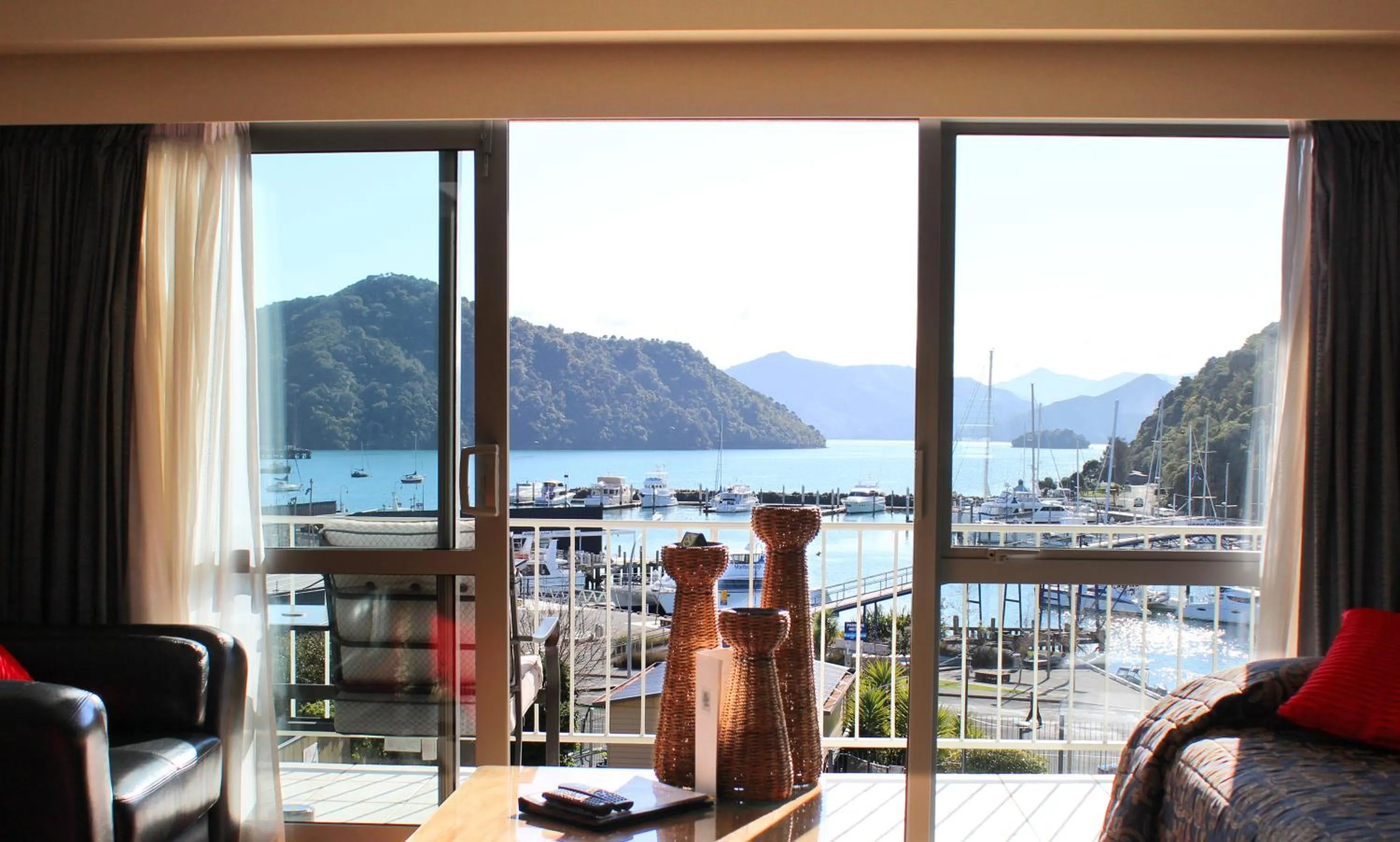 Balcony/Terrace in Beachcomber Inn Picton