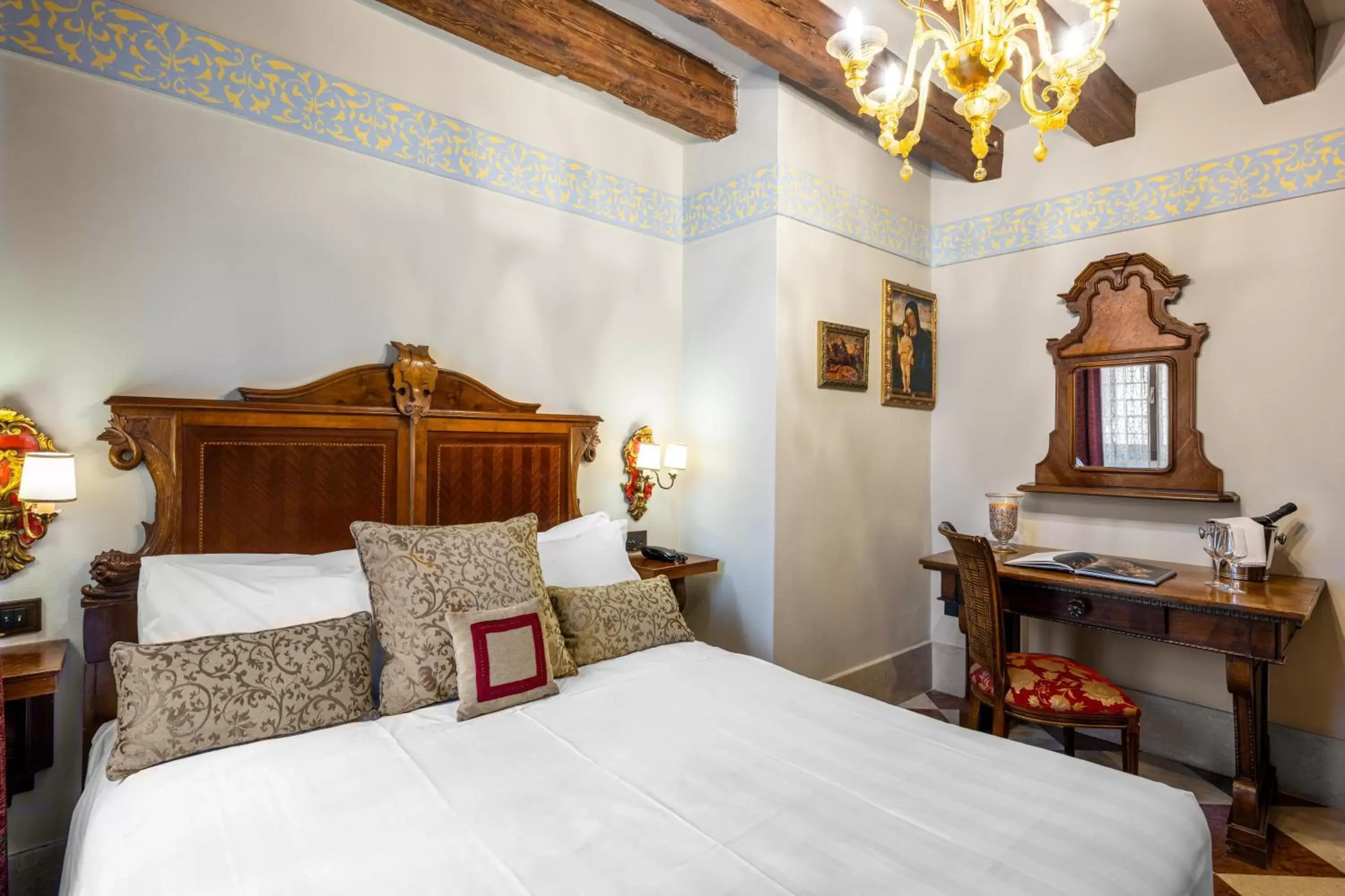 Bedroom, Bed in Hotel Palazzo Priuli