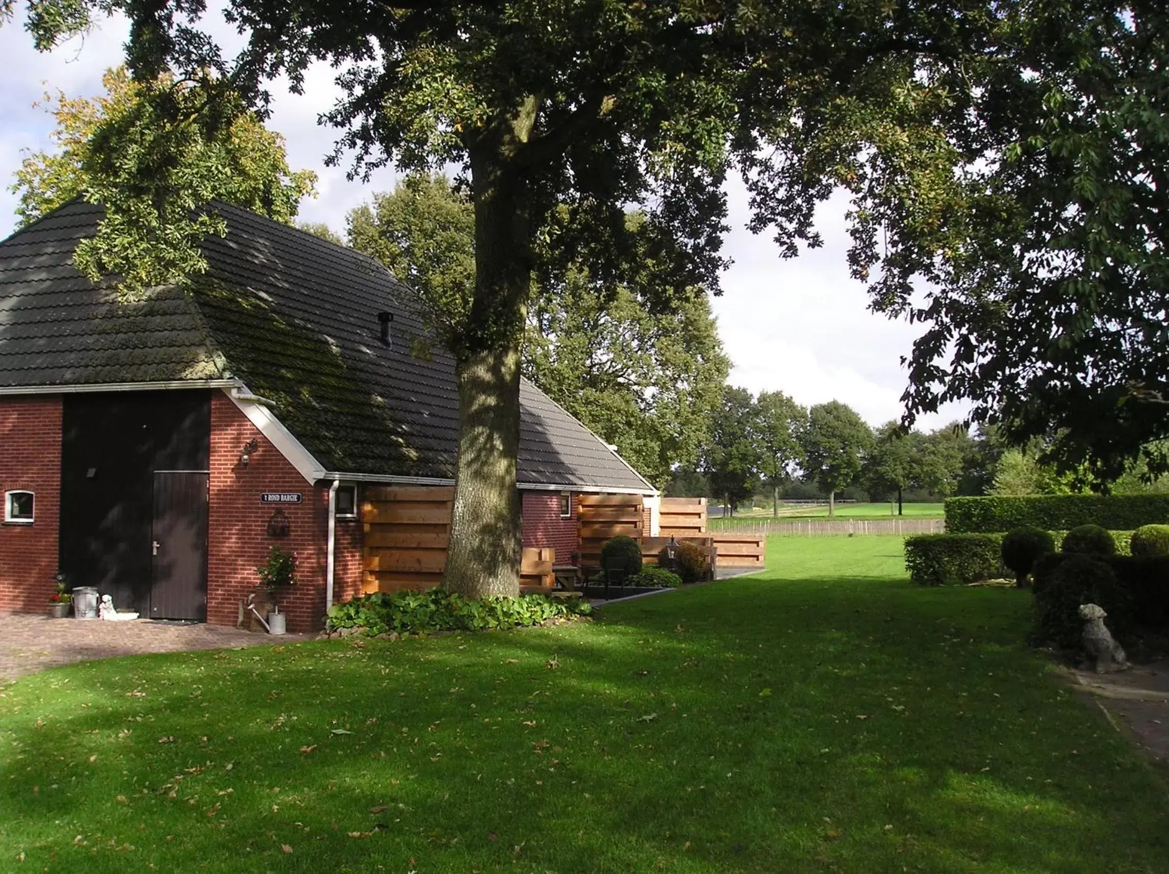 Property Building in 't Rond Bargie